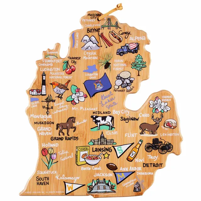 totally-bamboo-michigan-mitten-cutting-board-with-artwork-by-fish-kiss image 1