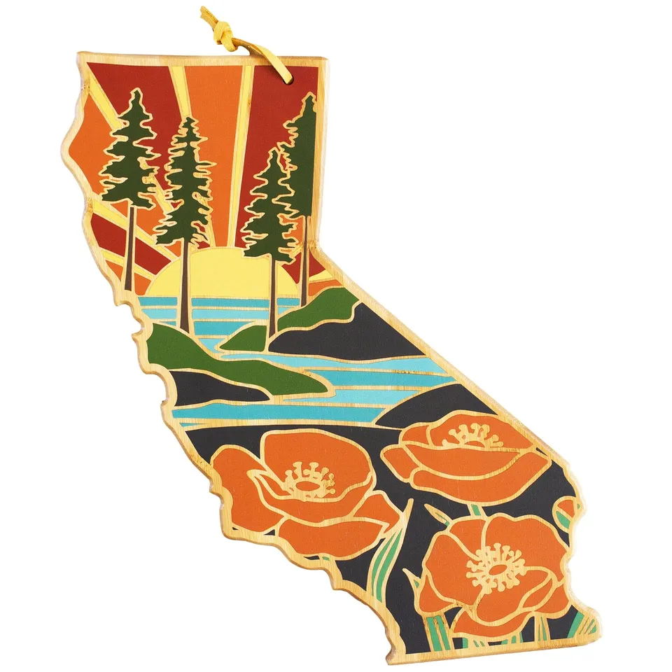 totally-bamboo-california-state-shaped-cutting-board-with-summer-stokes-artwork- image 1
