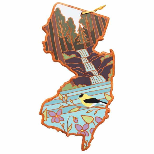 totally-bamboo-new-jersey-cutting-board-with-artwork-by-summer-stokes image 1
