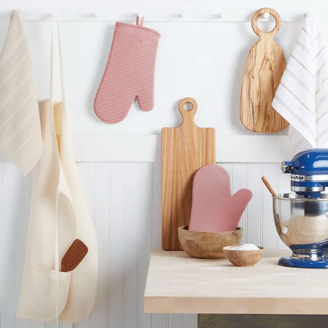 kitchenaid-ribbed-soft-silicone-oven-mitt-2-pack-set-7-5-x13-dried-rose image 1