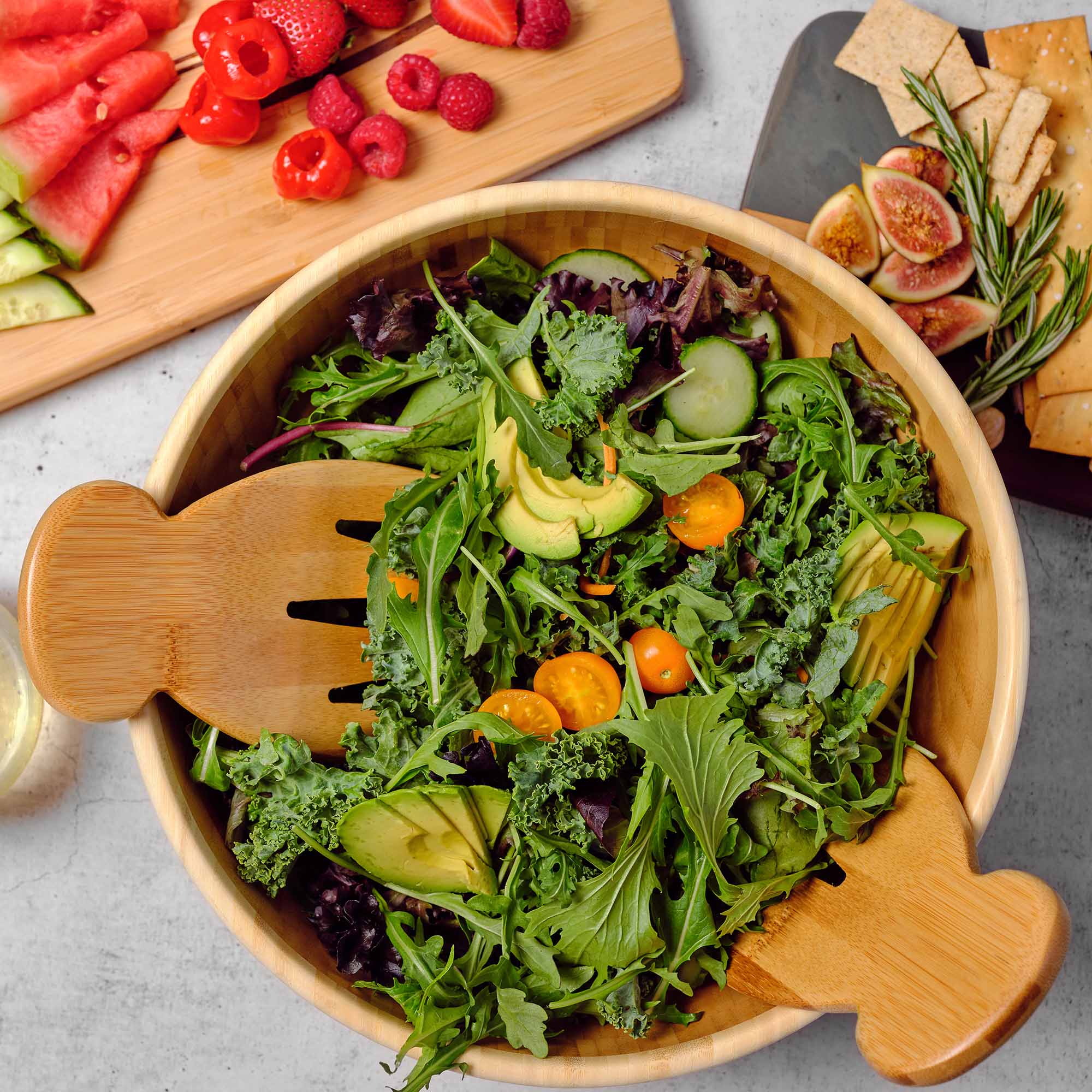 totally-bamboo-salad-hands-salad-serving-set image 3