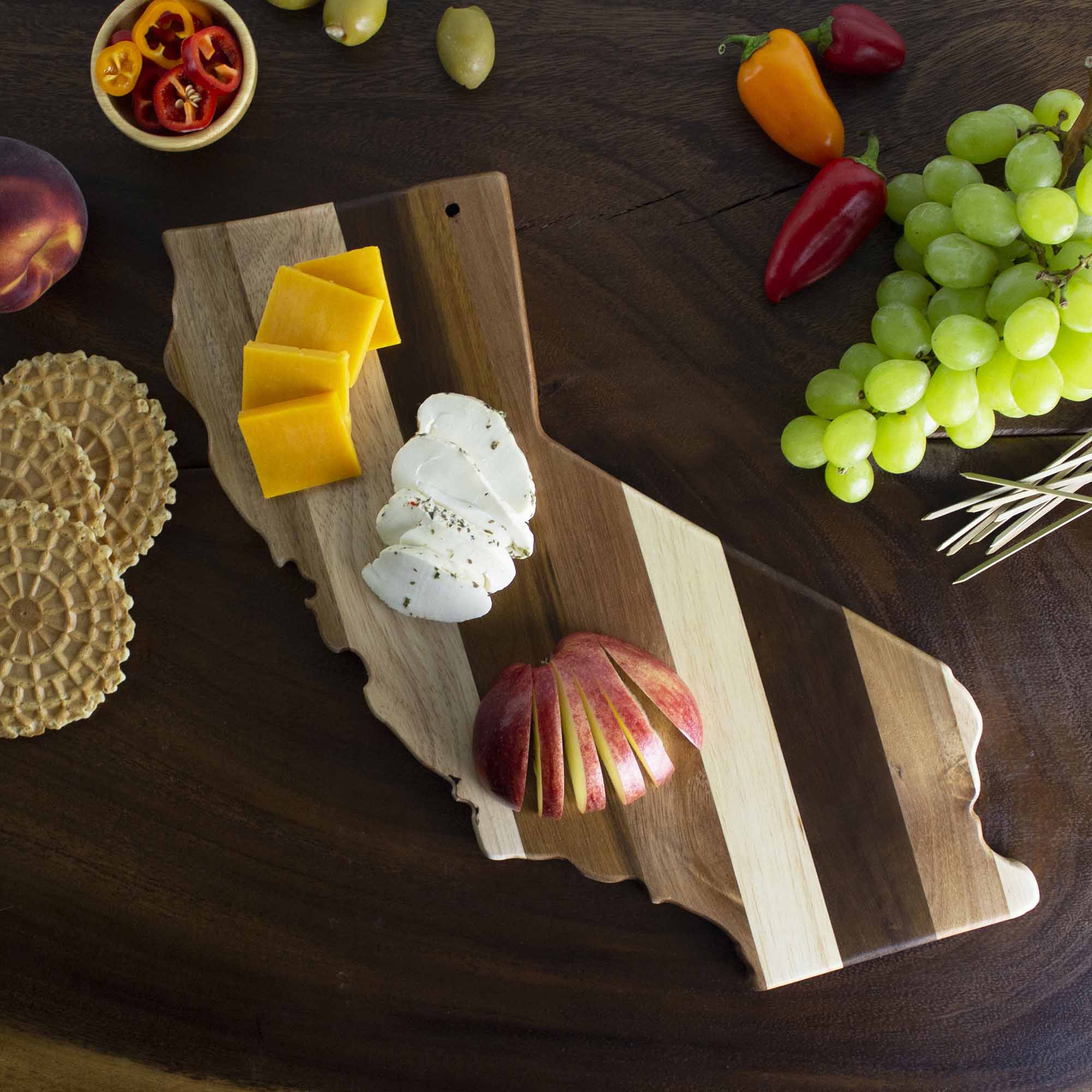 totally-bamboo-rock-branch-shiplap-series-california-cutting-board-wood-plank-de image 2