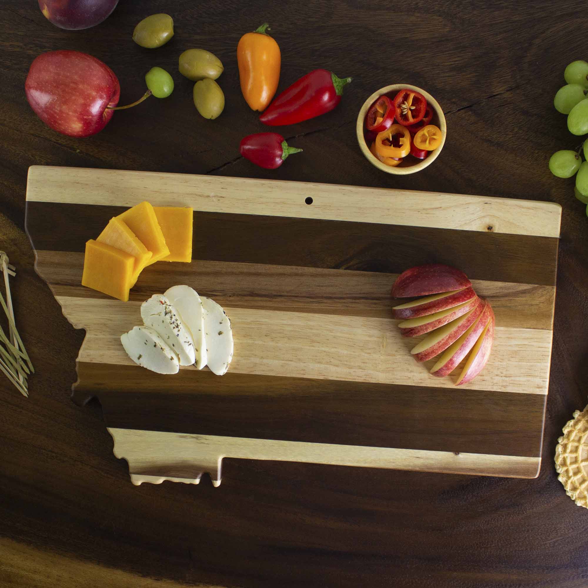 totally-bamboo-rock-branch-shiplap-series-montana-cutting-board image 2