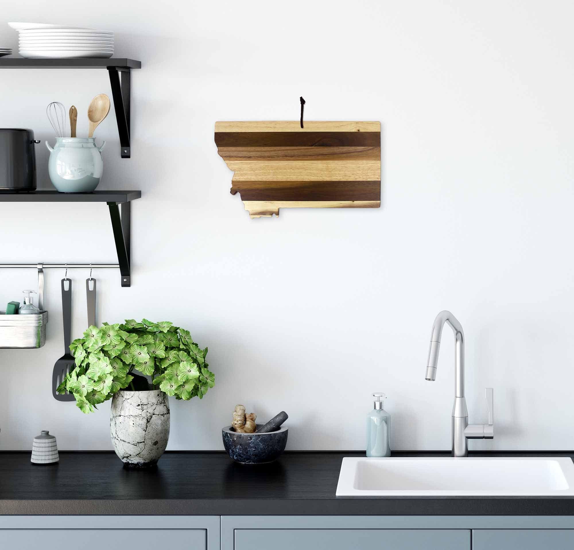 totally-bamboo-rock-branch-shiplap-series-montana-cutting-board image 3