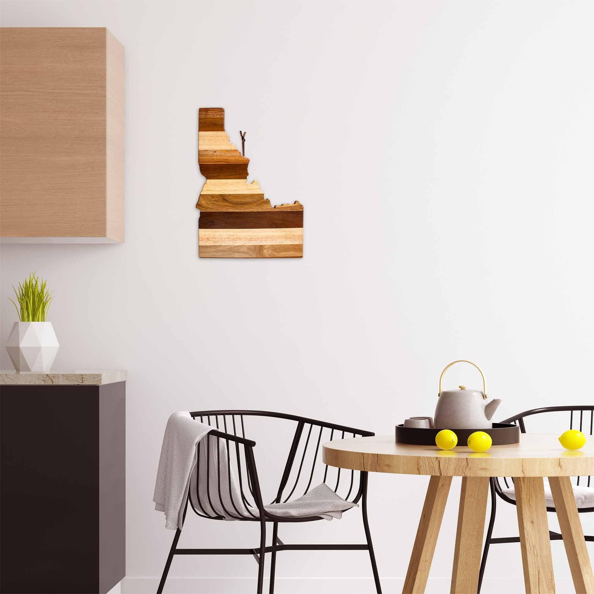 totally-bamboo-rock-branch-shiplap-series-idaho-cutting-board image 3