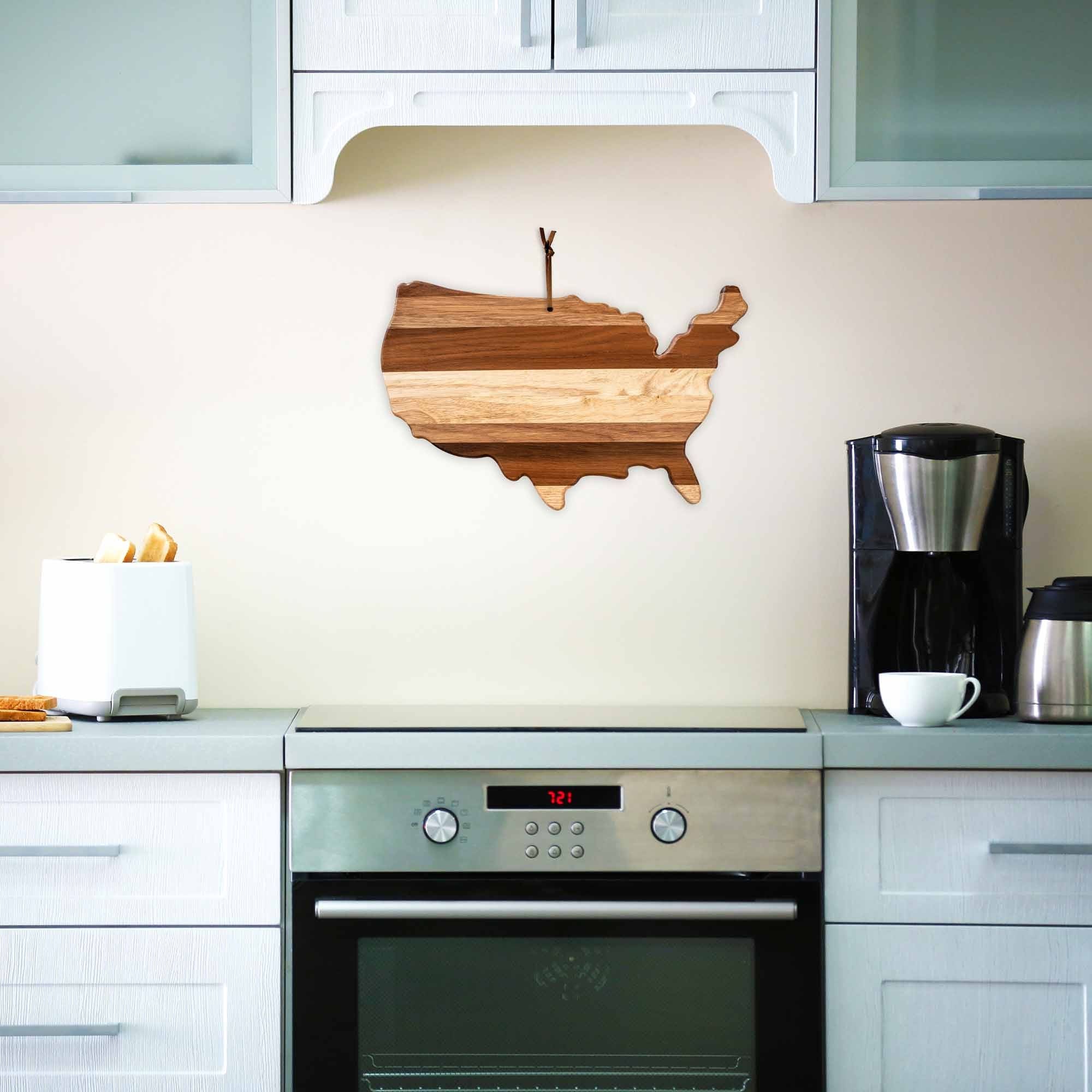 rock-branch-shiplap-series-usa-cutting-board image 3