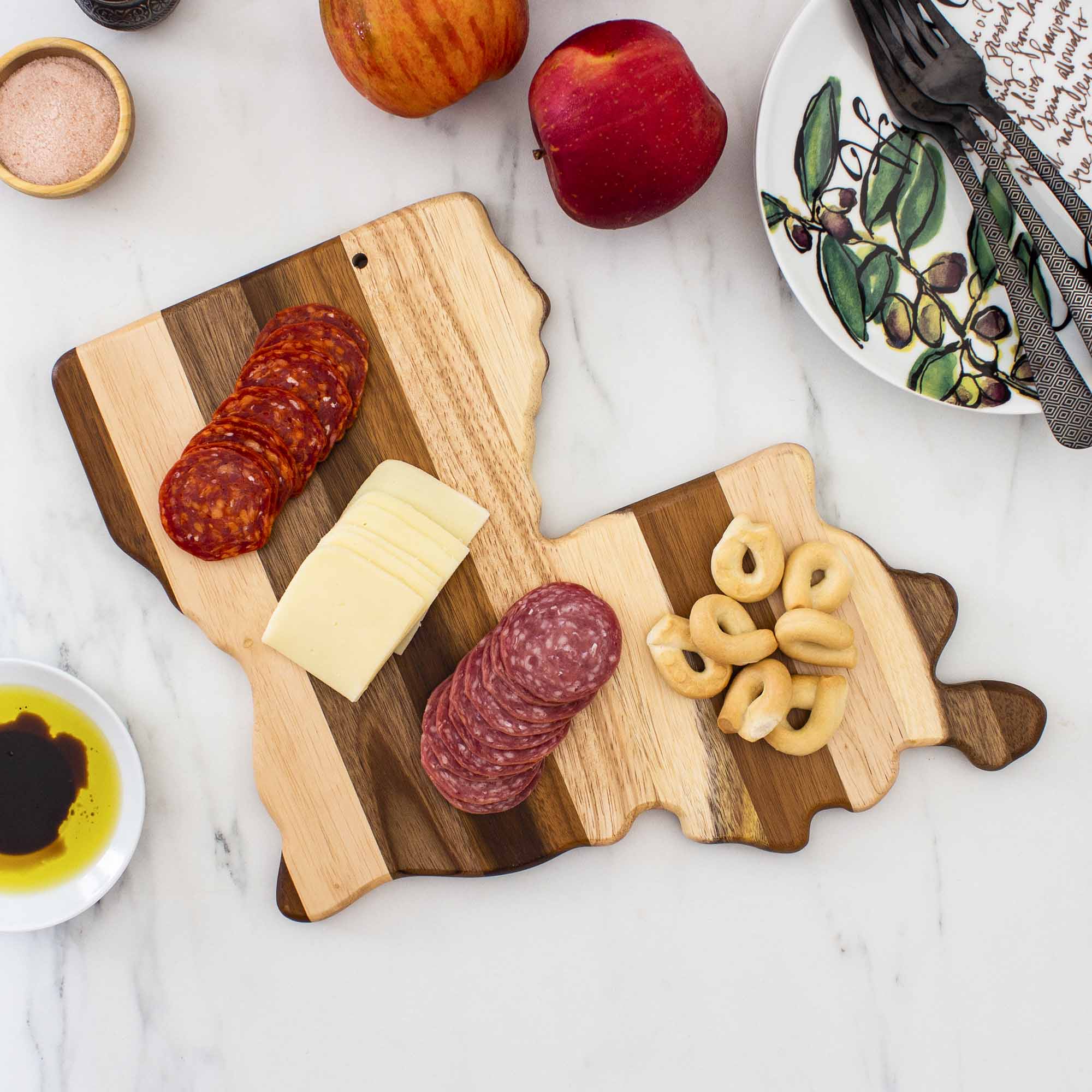 totally-bamboo-rock-branch-shiplap-series-louisiana-cutting-board image 2
