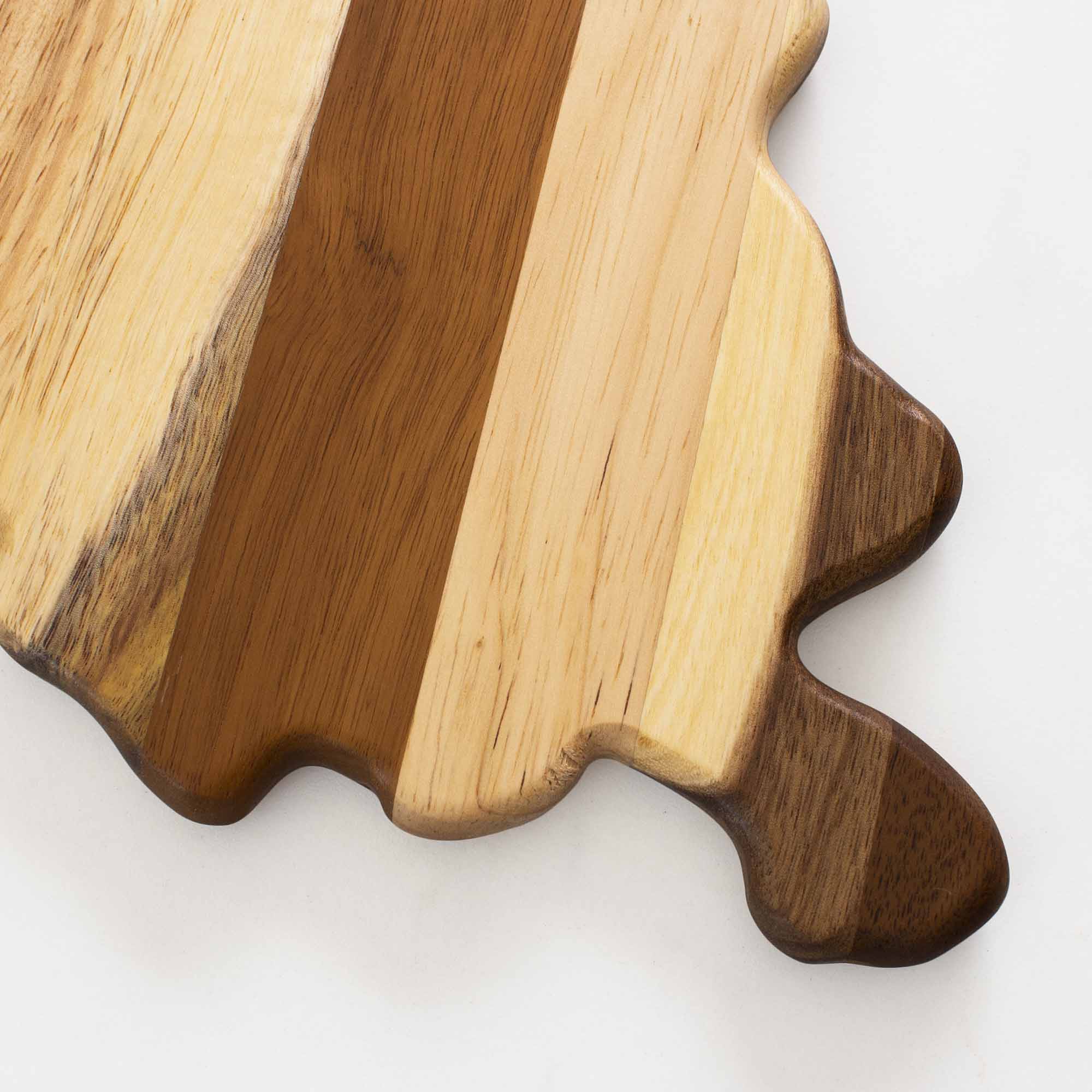 totally-bamboo-rock-branch-shiplap-series-louisiana-cutting-board image 4