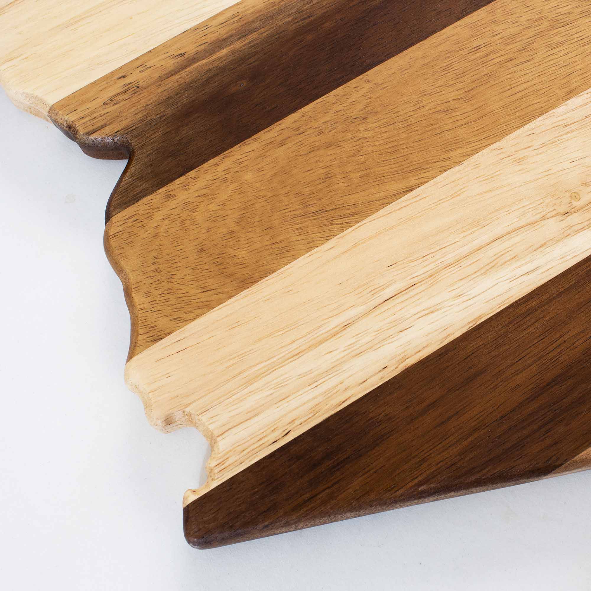 totally-bamboo-rock-branch-shiplap-series-arizona-cutting-board image 4