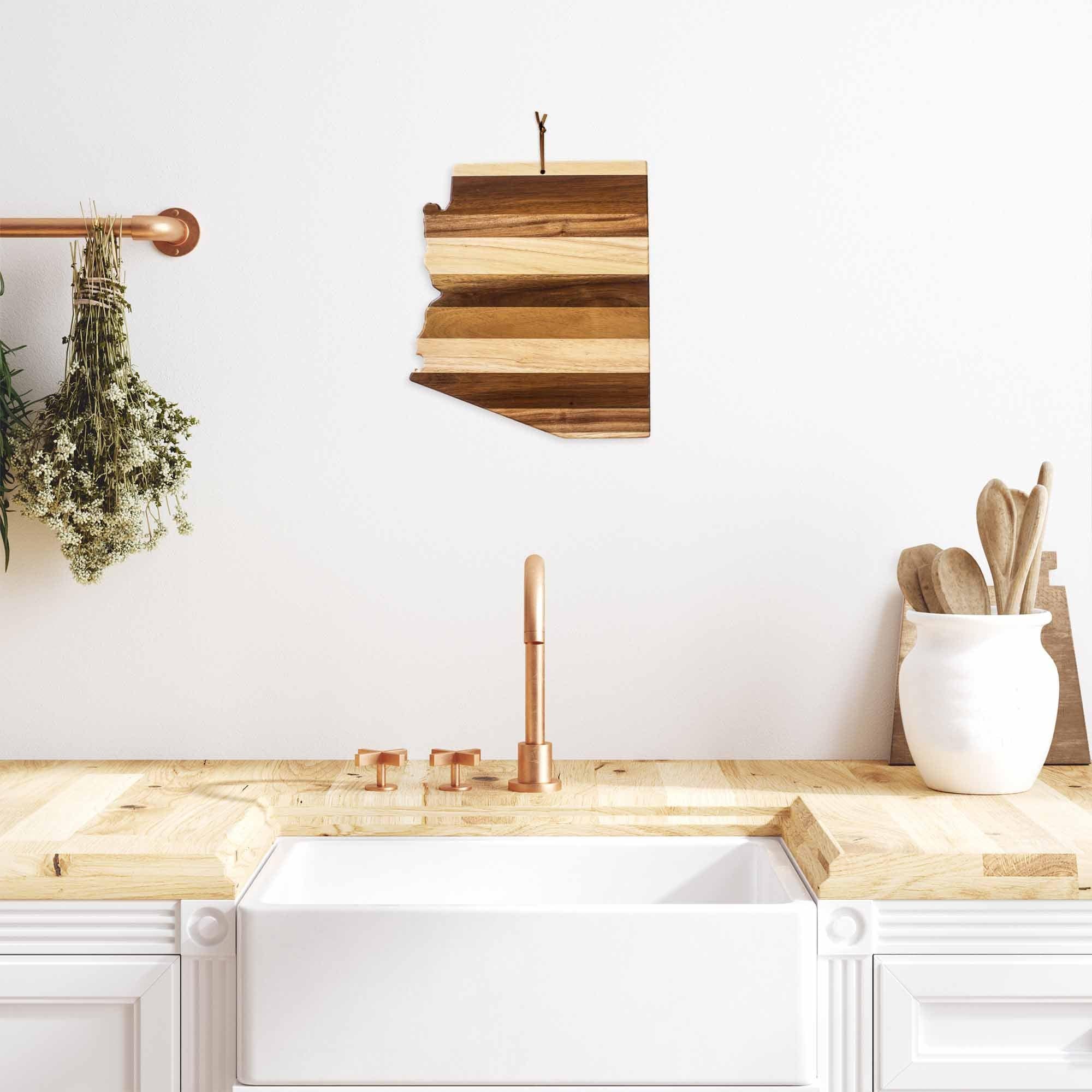 totally-bamboo-rock-branch-shiplap-series-arizona-cutting-board image 3