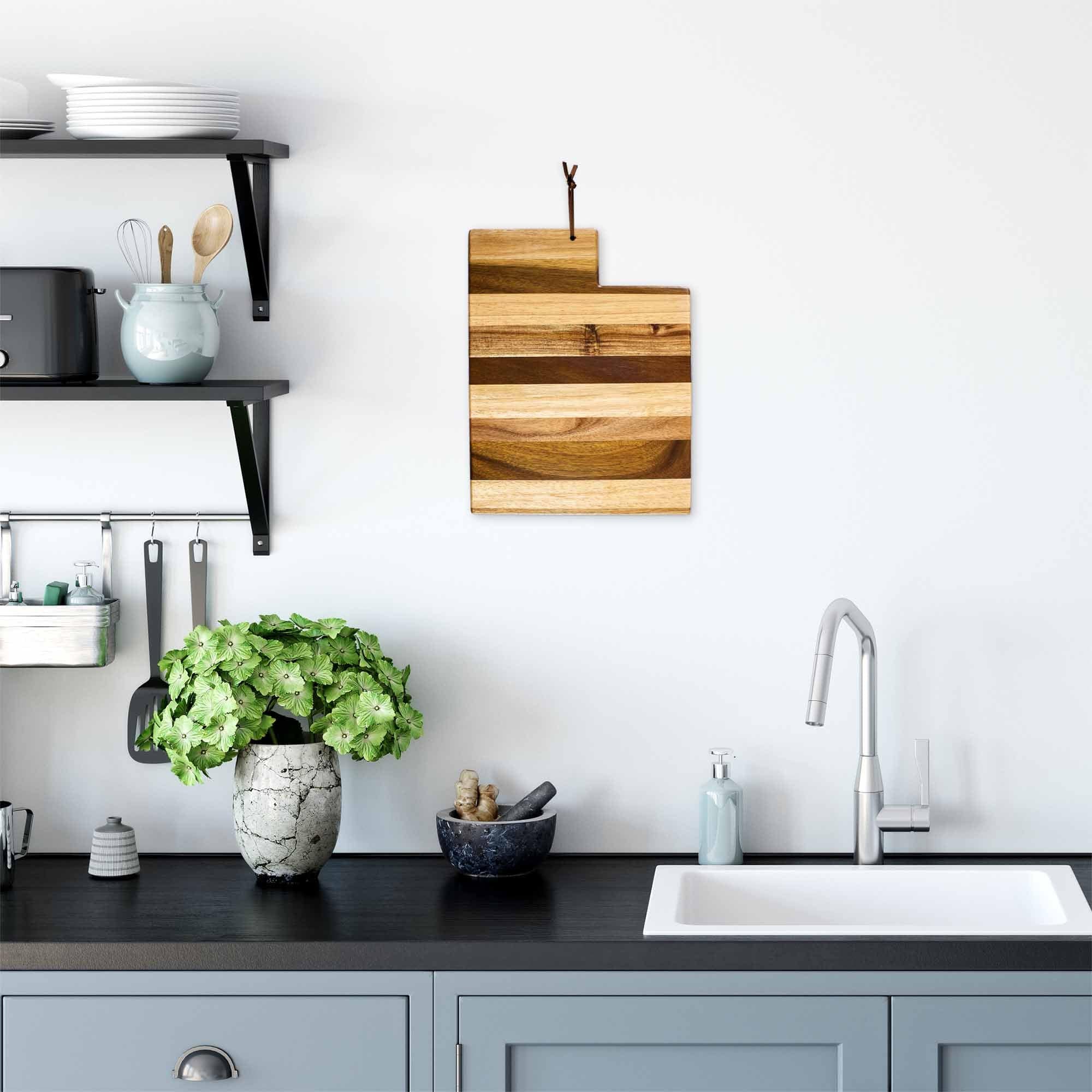 totally-bamboo-rock-branch-shiplap-series-utah-cutting-board image 3