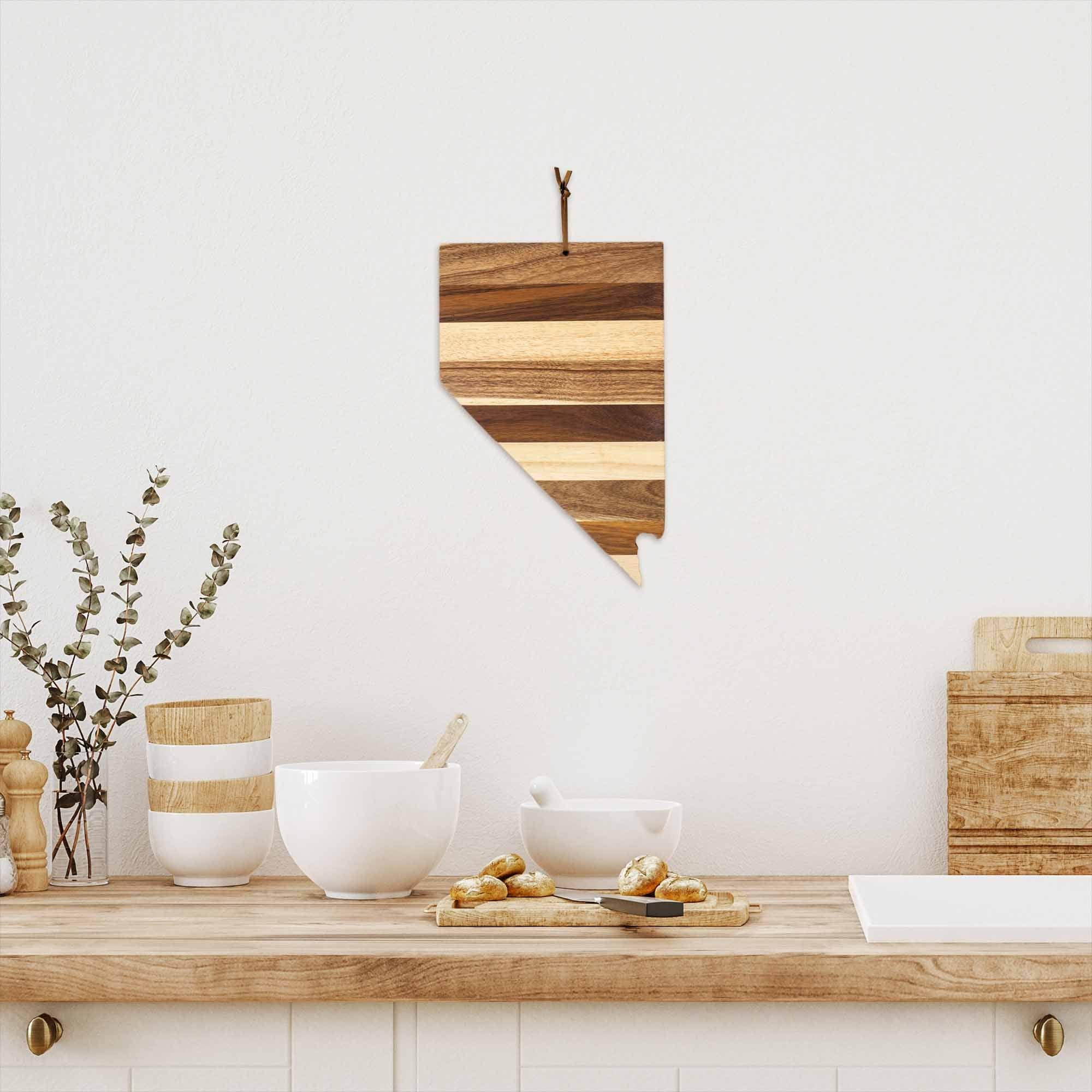 totally-bamboo-rock-branch-shiplap-series-nevada-cutting-board image 3