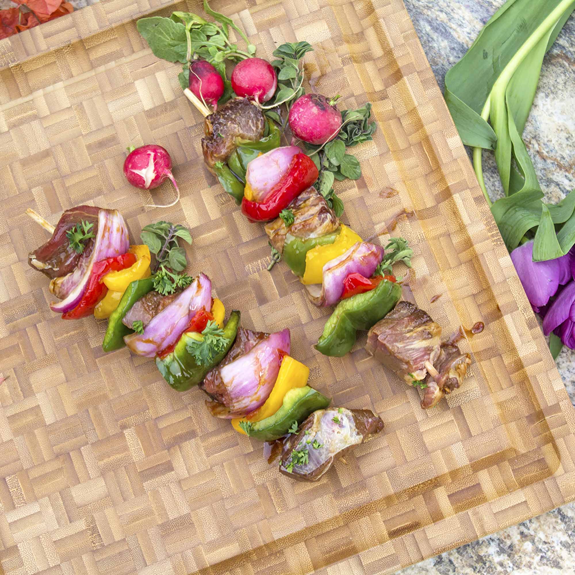 totally-bamboo-pro-board-end-grain-carving-board-16-x-16-x-2-with-deep-juice-gro image 2
