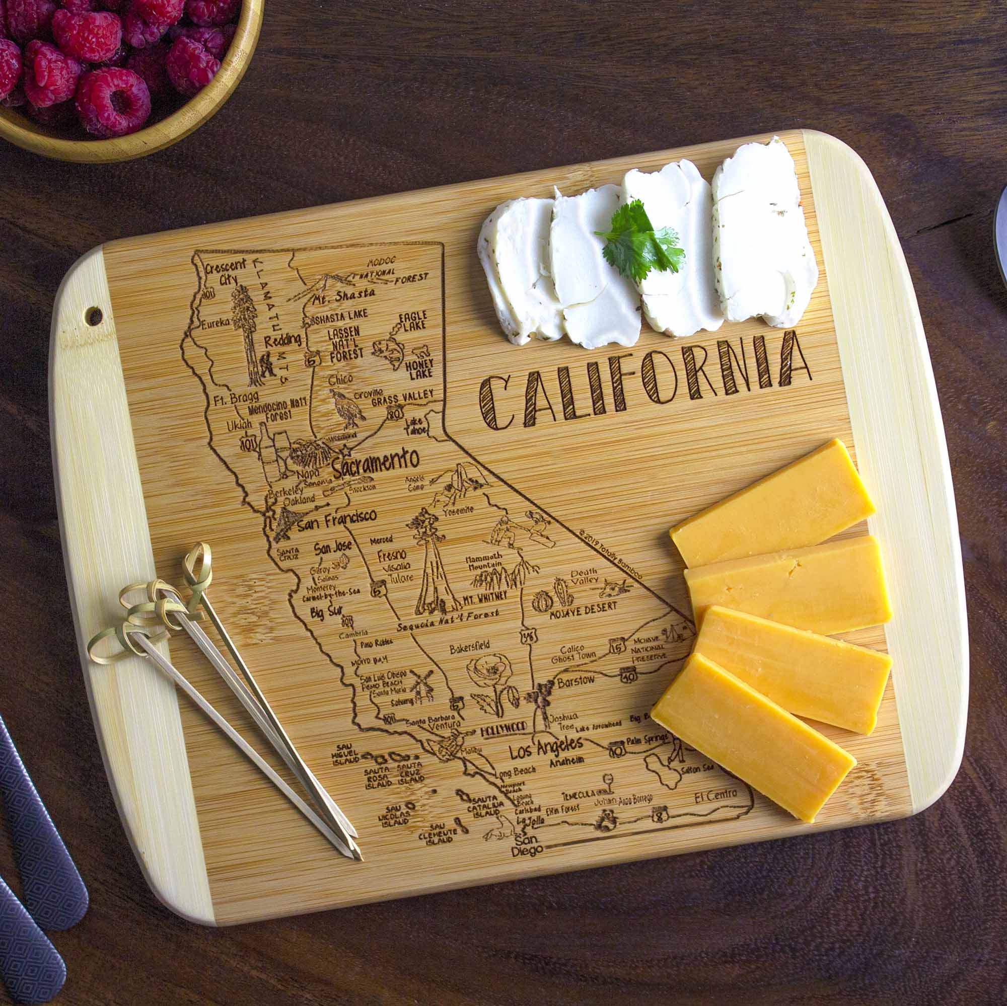 totally-bamboo-a-slice-of-life-california-cutting-board-11-x-8-3-4-laser-engrave image 3