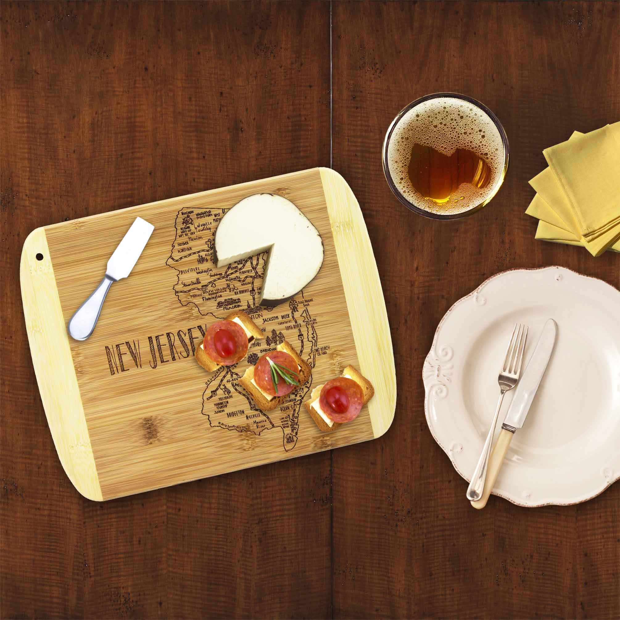 totally-bamboo-a-slice-of-life-new-jersey-cutting-board-11-x-8-75 image 2