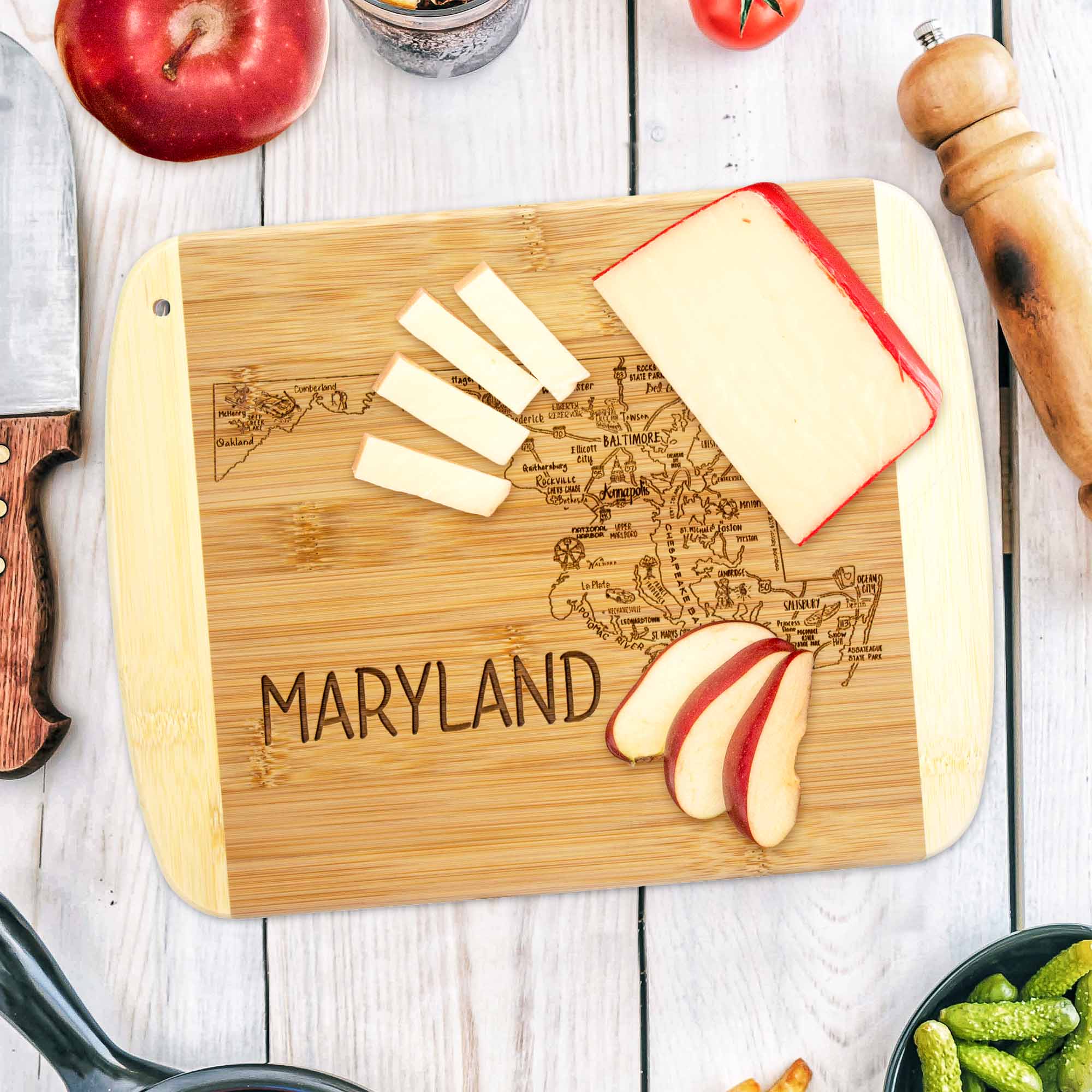 totally-bamboo-a-slice-of-life-maryland-cutting-board-11-x-8-3-4 image 2