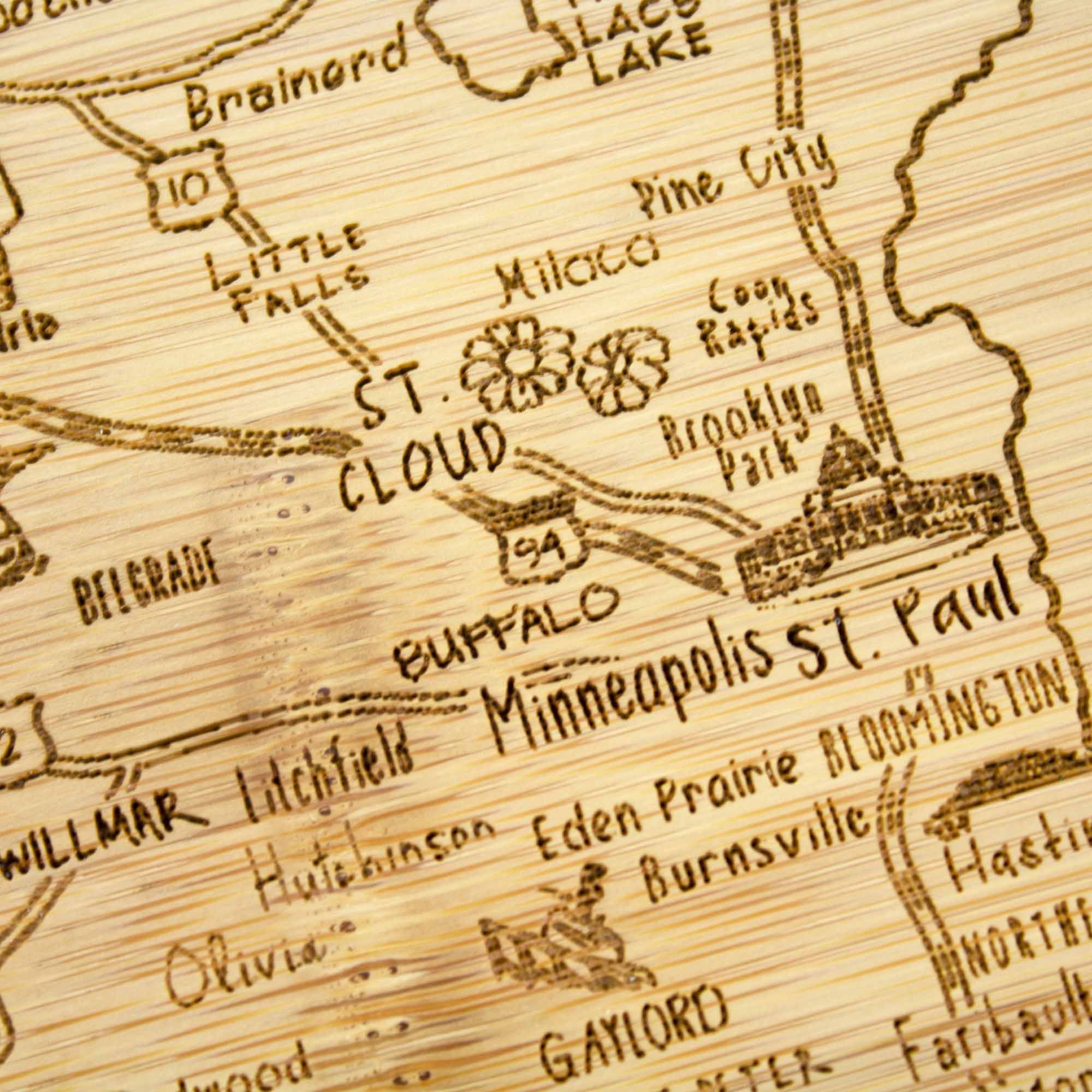 totally-bamboo-a-slice-of-life-minnesota-cutting-board-11-x-8-3-4 image 4