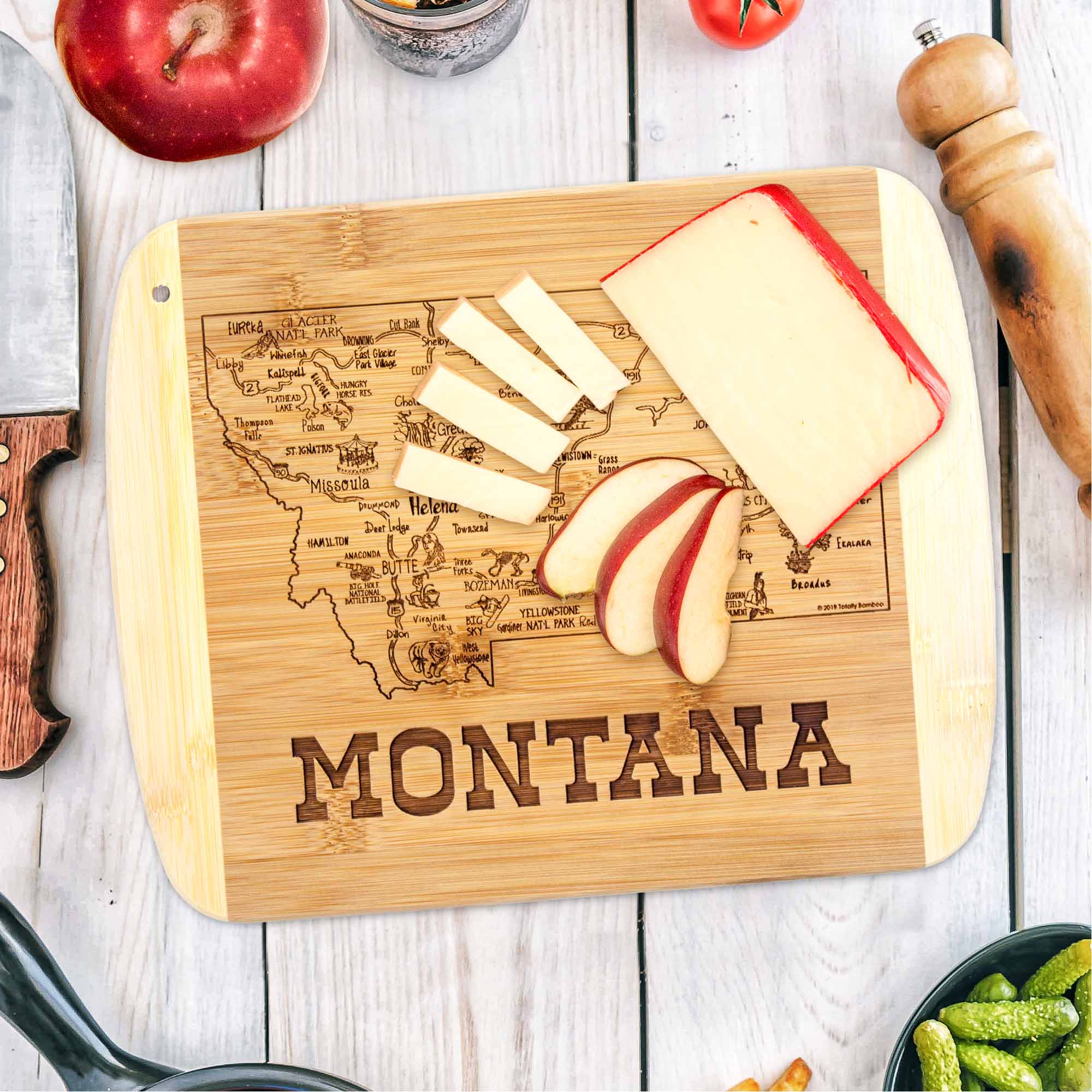 totally-bamboo-a-slice-of-life-montana-cutting-board-11-x-8-3-4 image 2