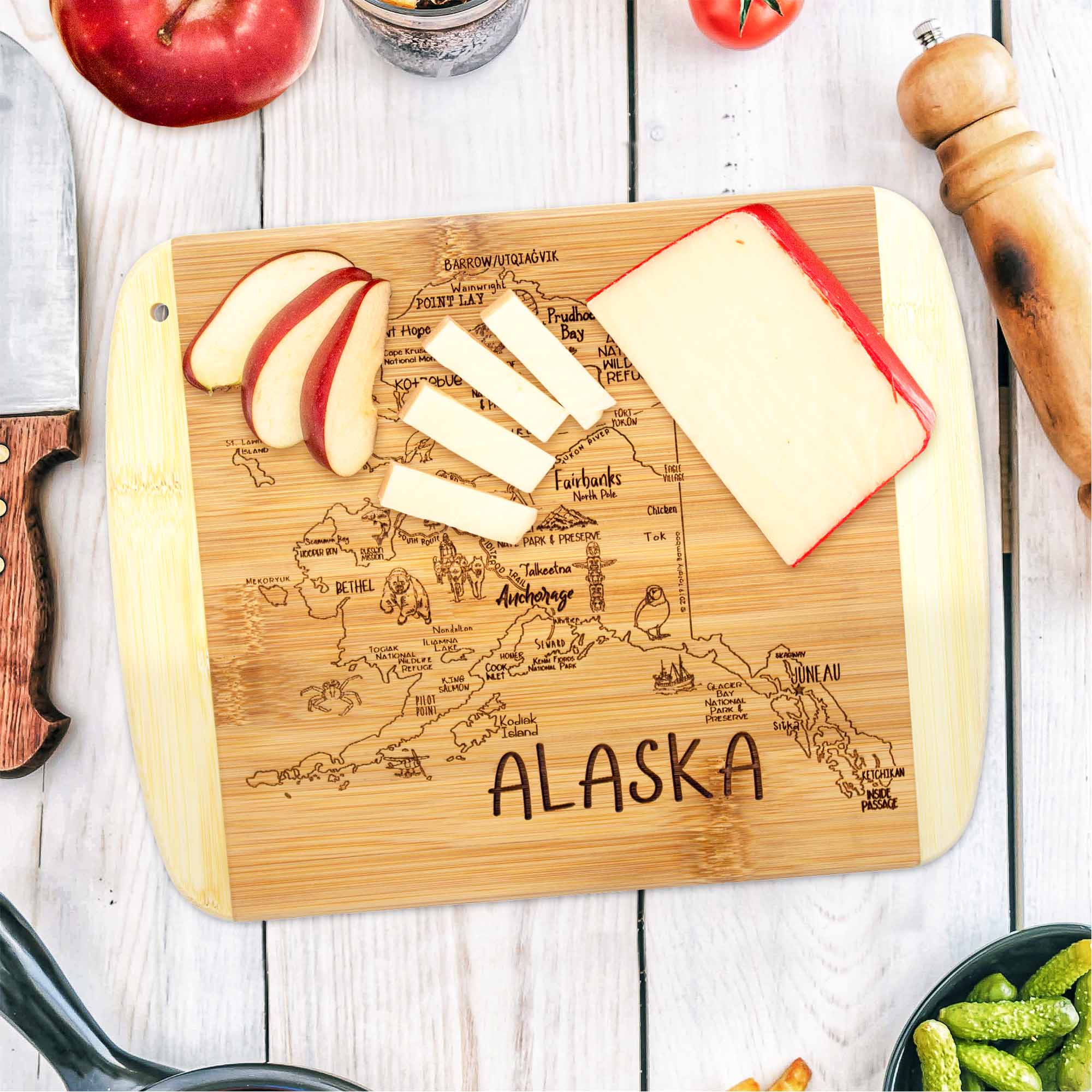 totally-bamboo-a-slice-of-life-alaska-cutting-board-11-x-8-3-4-laser-engraved-st image 2
