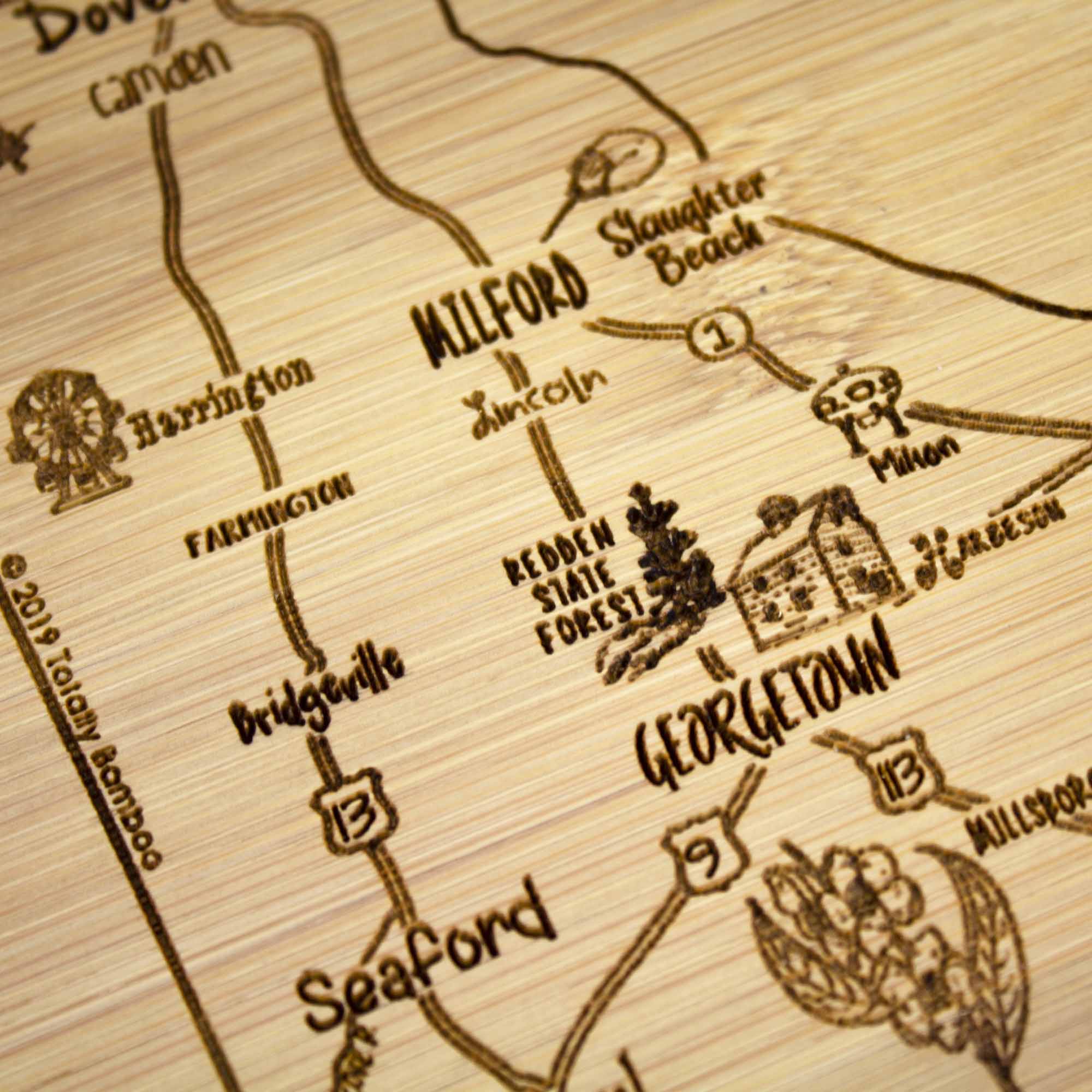 totally-bamboo-a-slice-of-life-delaware-cutting-board-11-x-8-3-4 image 4