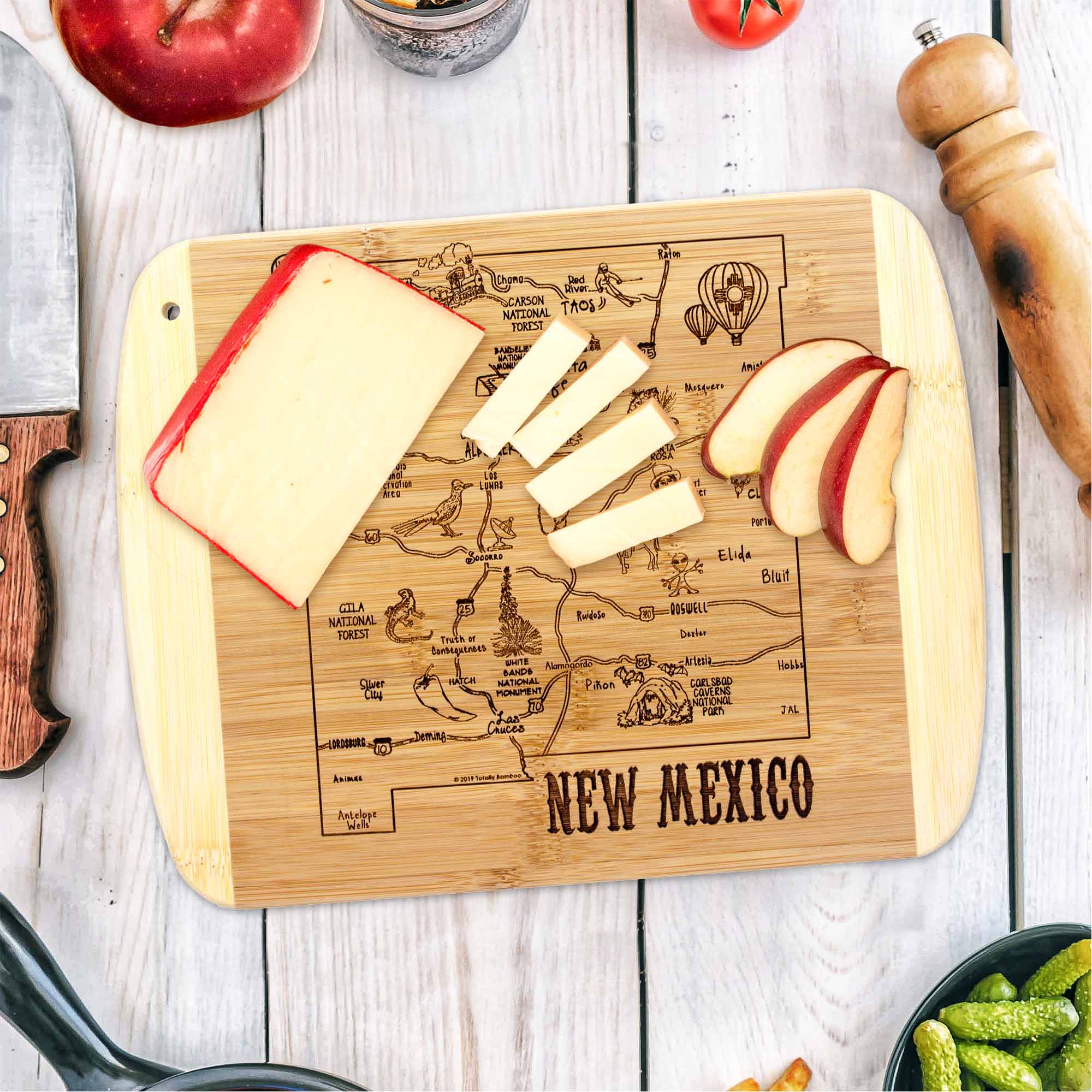 totally-bamboo-a-slice-of-life-new-mexico-cutting-board-11-x-8-3-4-laser-engrave image 2