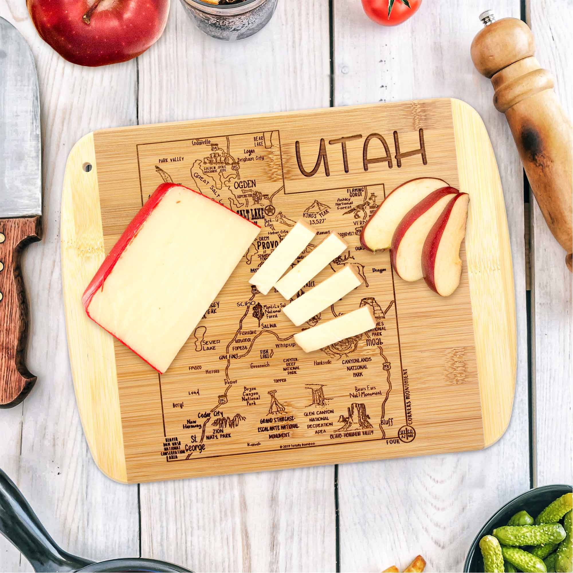 totally-bamboo-a-slice-of-life-utah-cutting-board-laser-engraved-cities-landmark image 2