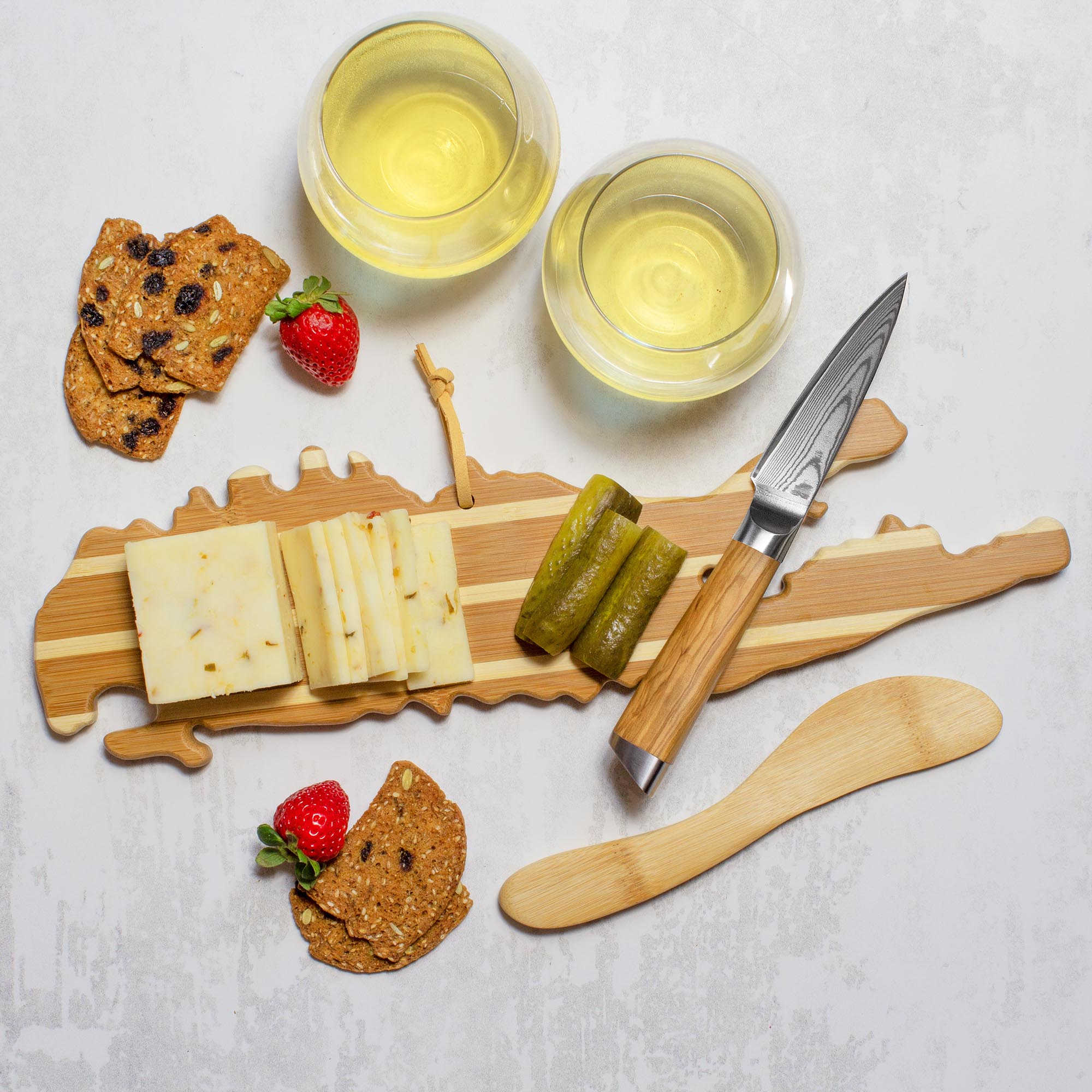 totally-bamboo-long-island-serving-board-with-spreader-knife-gift-set image 4