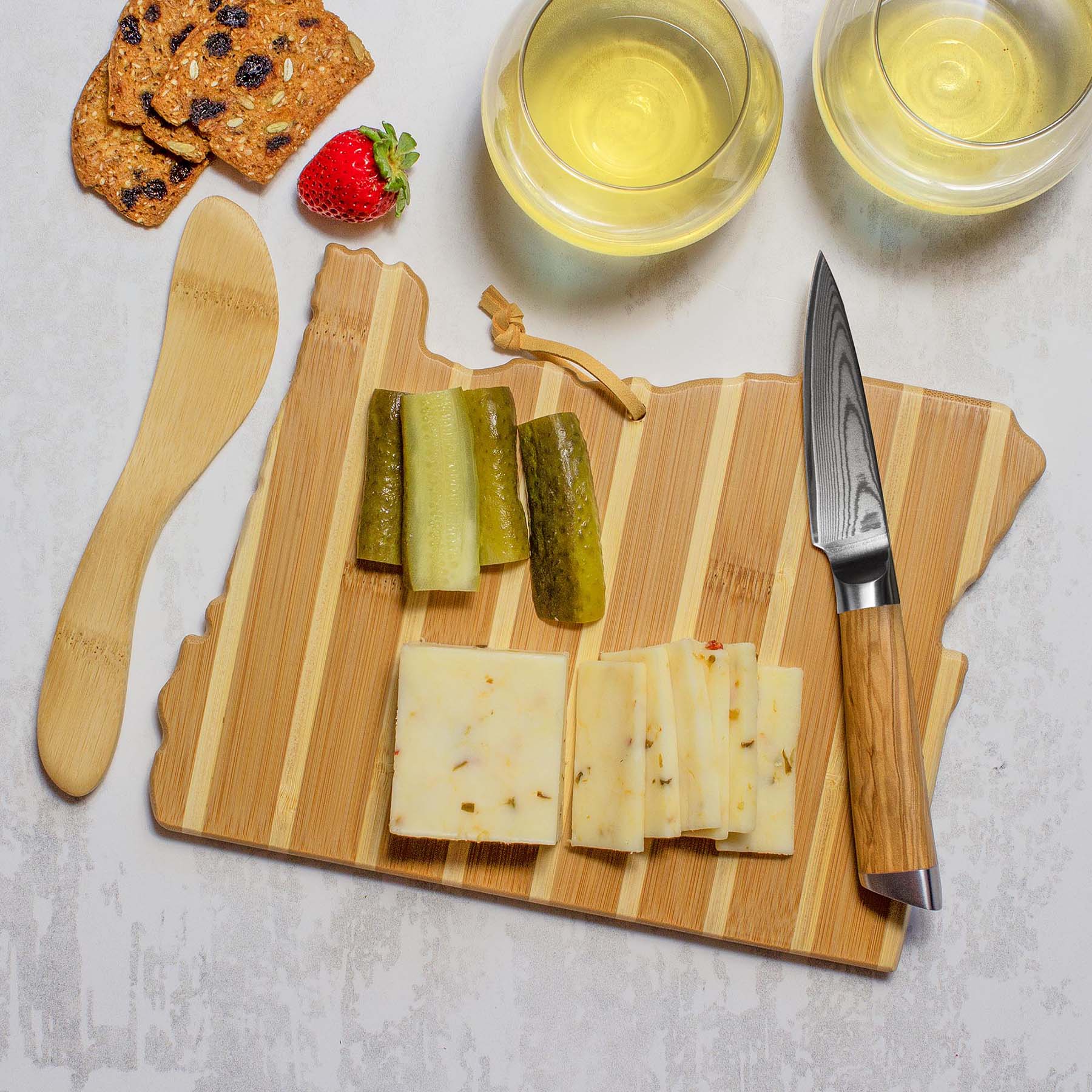 totally-bamboo-oregon-serving-board-with-spreader-knife-gift-set image 4