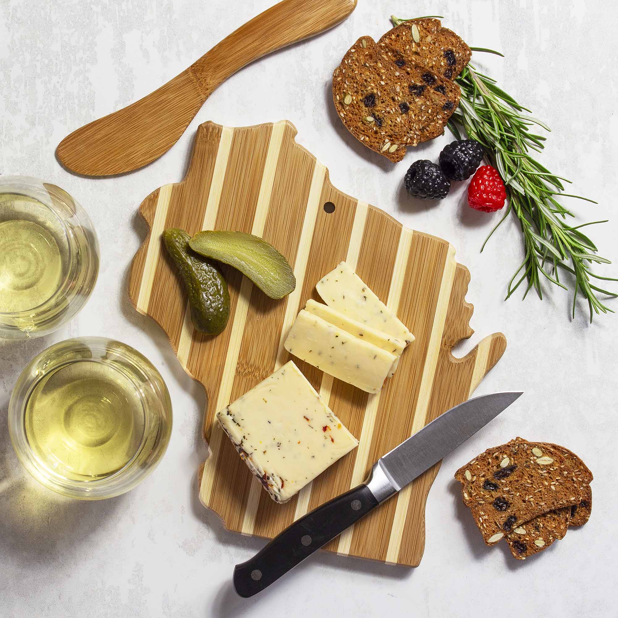 totally-bamboo-wisconsin-serving-board-with-spreader-knife-gift-set image 4