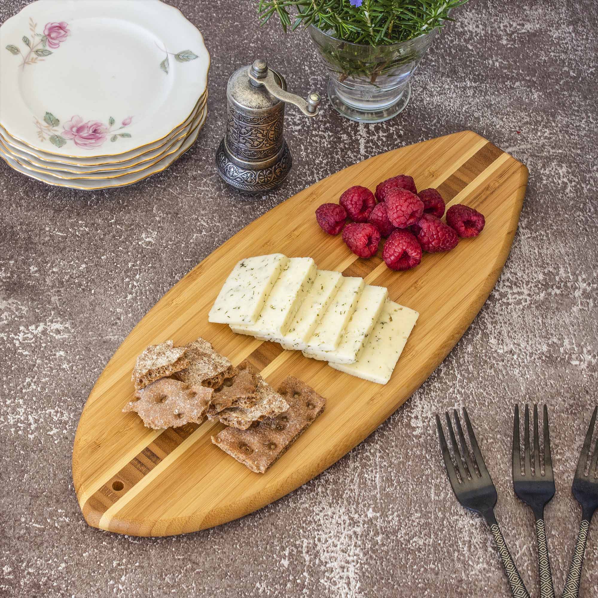 totally-bamboo-li-l-surfer-cutting-board-14-1-2-x-6-customizable-surfboard-shape image 4