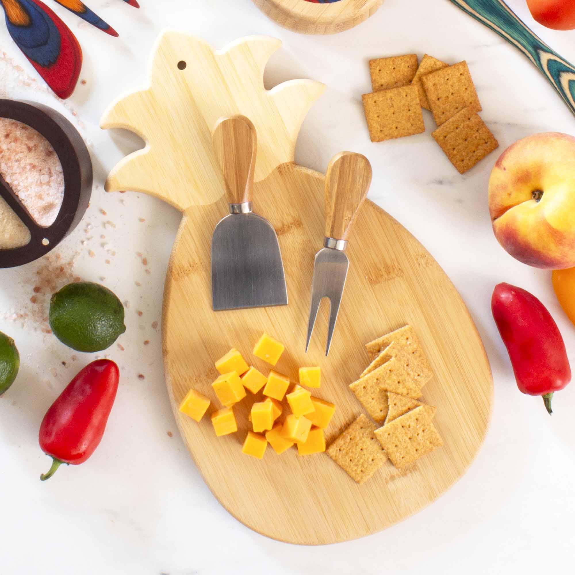 totally-bamboo-pineapple-shaped-cutting-board-with-custom-engraving-options-14-3 image 2
