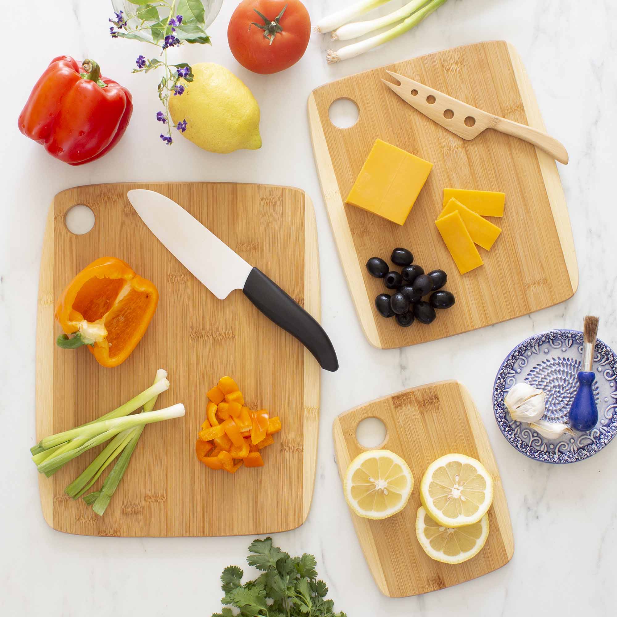 totally-bamboo-3-piece-2-tone-bamboo-cutting-board-set-14-11-8 image 2