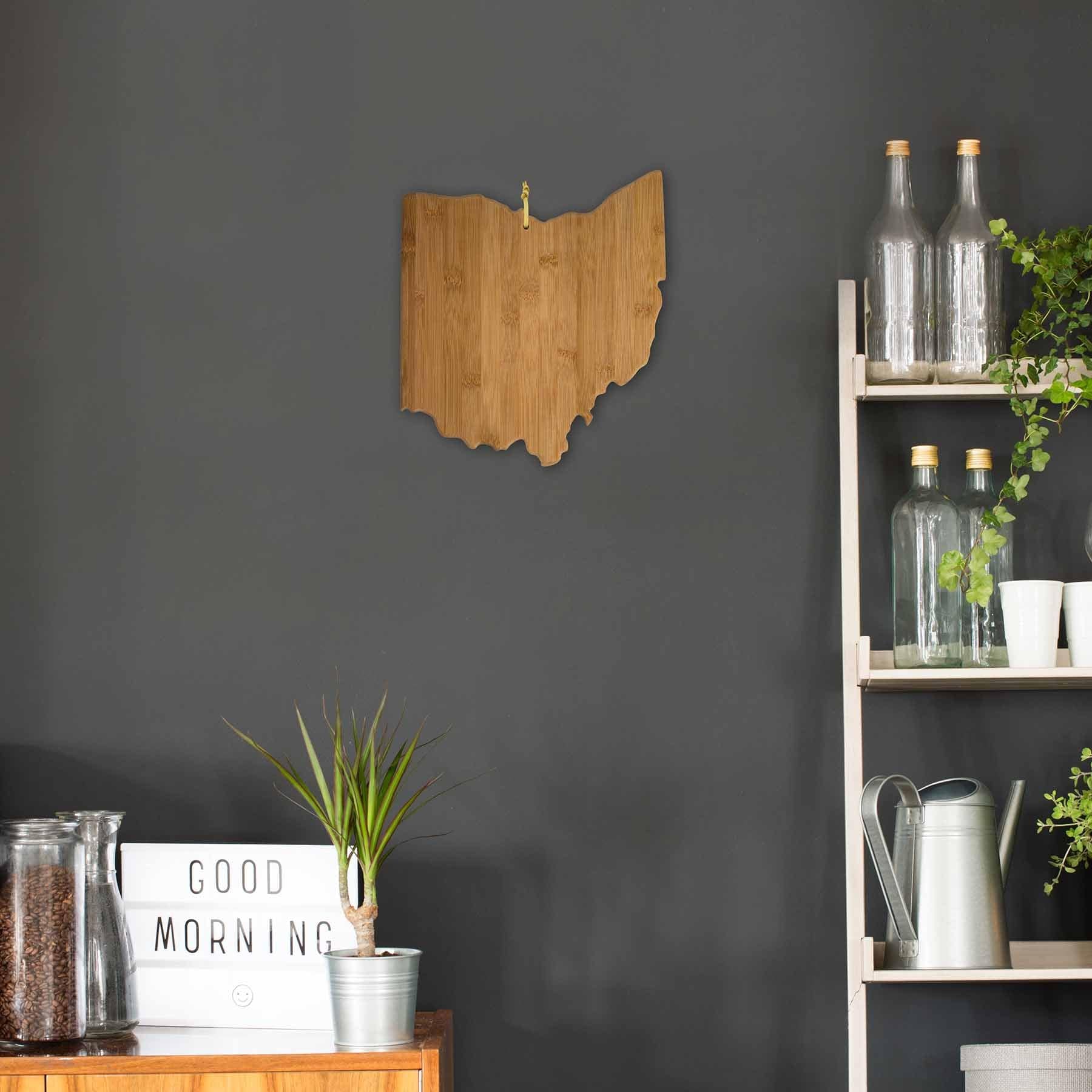 totally-bamboo-ohio-state-shaped-bamboo-cutting-and-serving-board-13-5-x-12 image 3