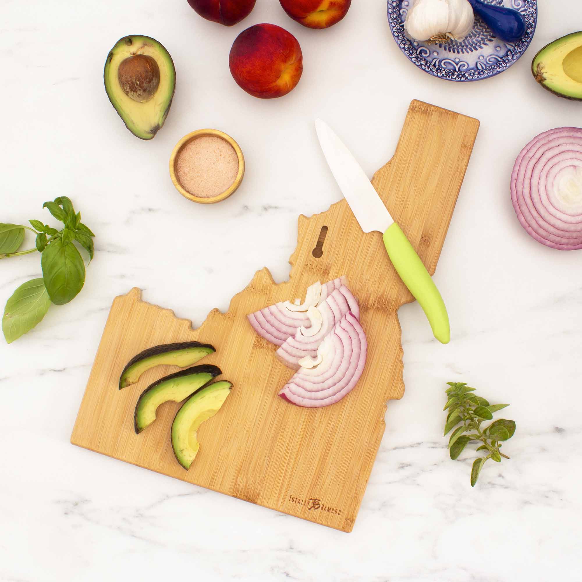 totally-bamboo-destination-idaho-cutting-board-15-x-10-1-2 image 4