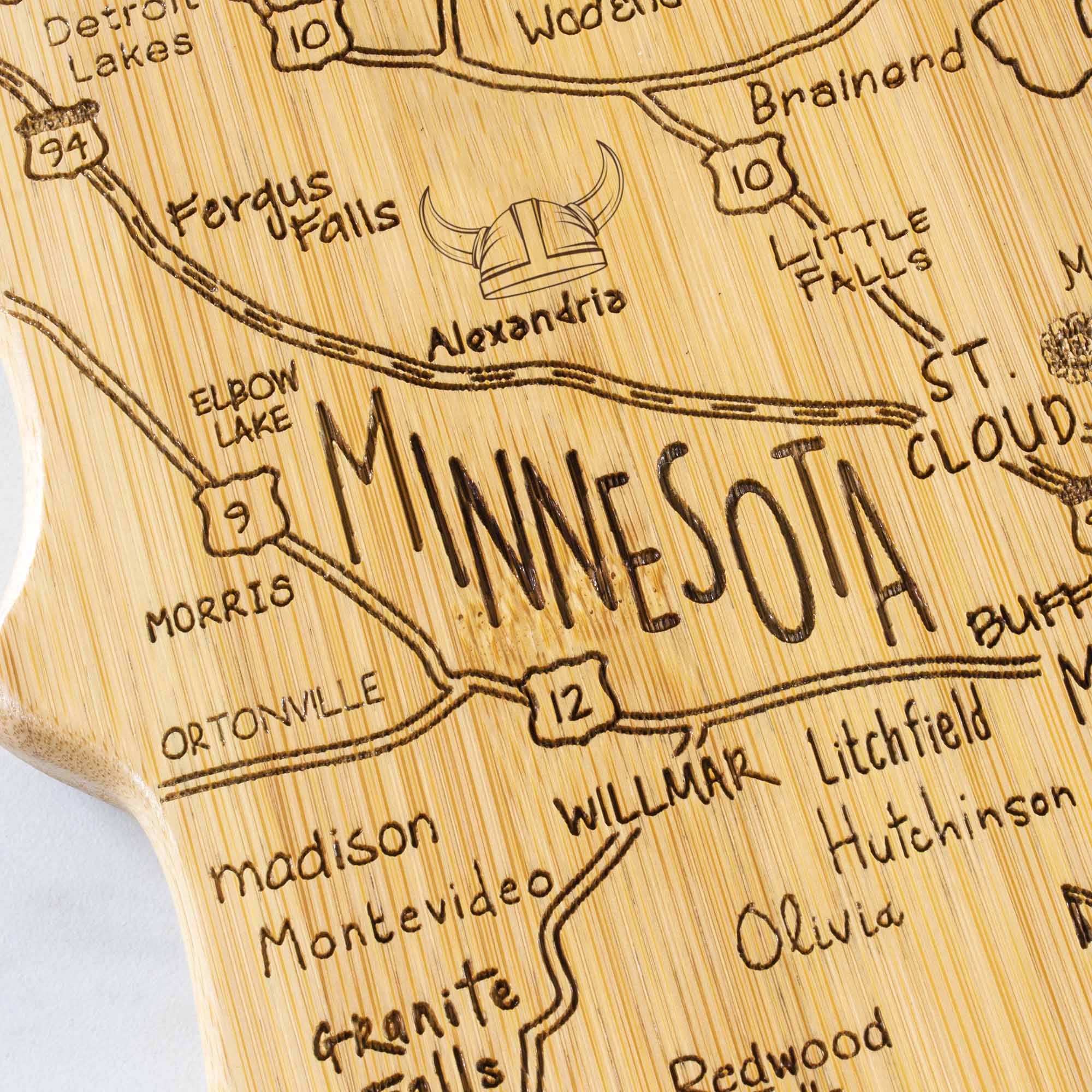 totally-bamboo-destination-minnesota-cutting-board-13-1-4-x-11-3-4 image 5