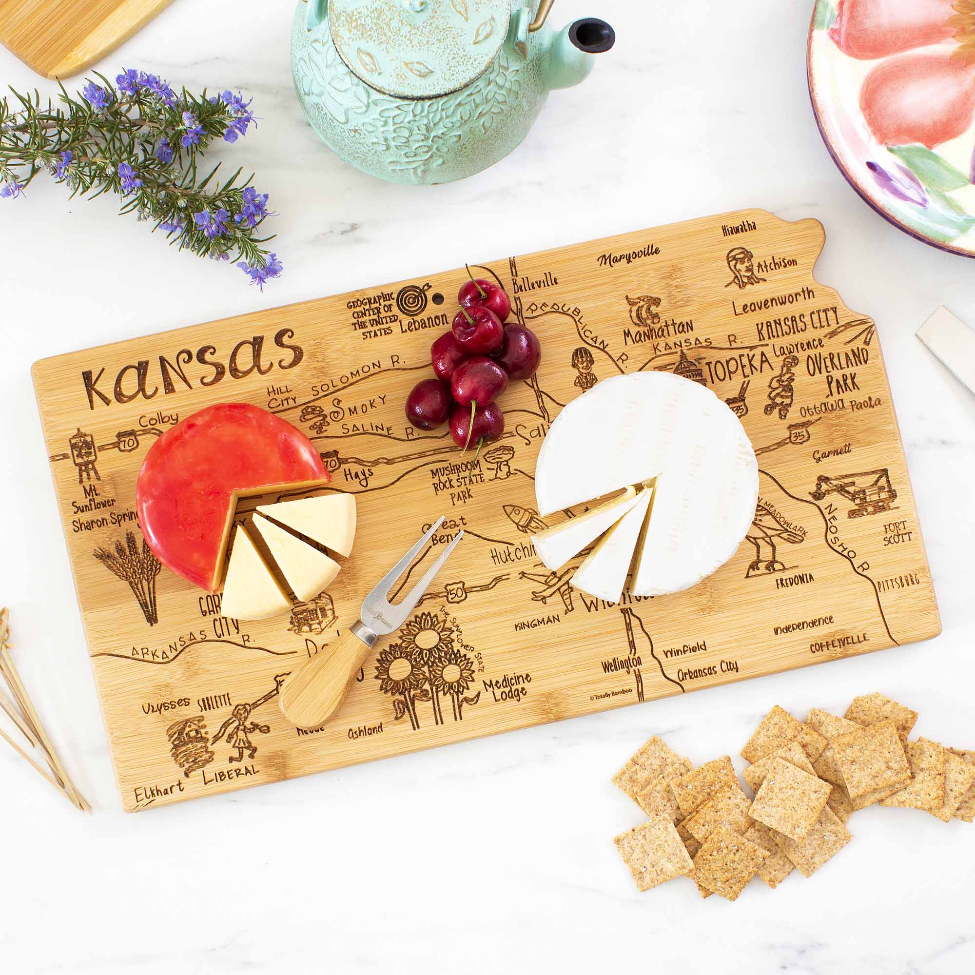 totally-bamboo-destination-kansas-cutting-board-16-3-4-x-9-1-4 image 2