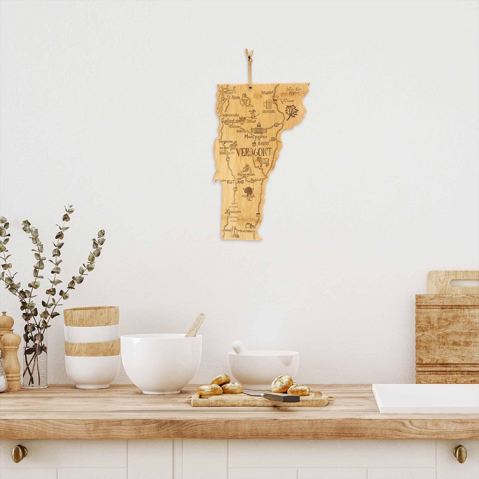 totally-bamboo-destination-vermont-cutting-board-16-x-10 image 3