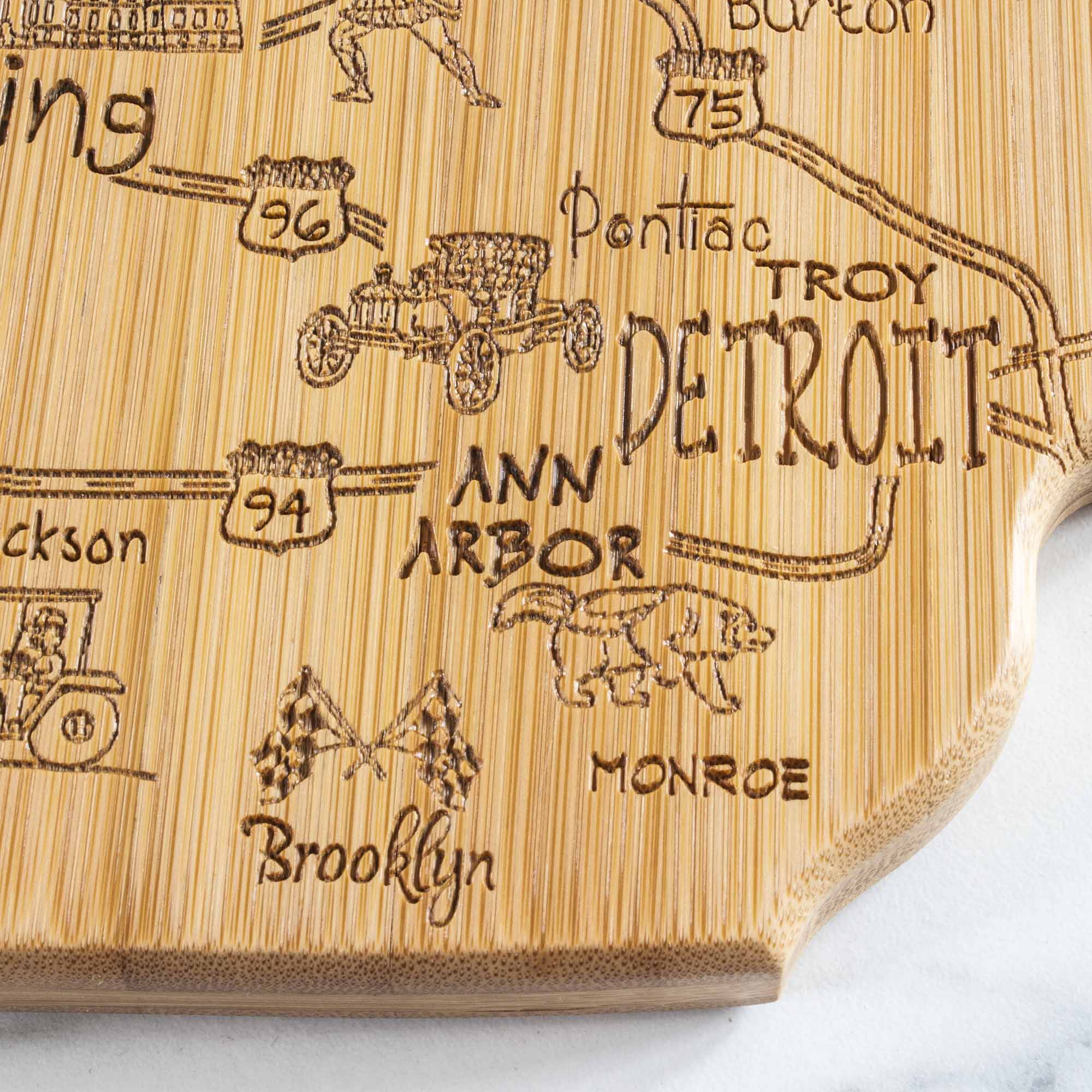 totally-bamboo-destination-michigan-mitten-cutting-board-13-1-4-x-11-3-4 image 6