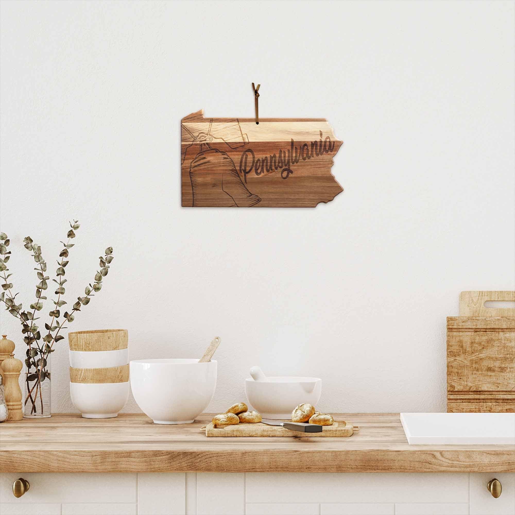 totally-bamboo-rock-branch-origins-series-pennsylvania-cutting-board image 3