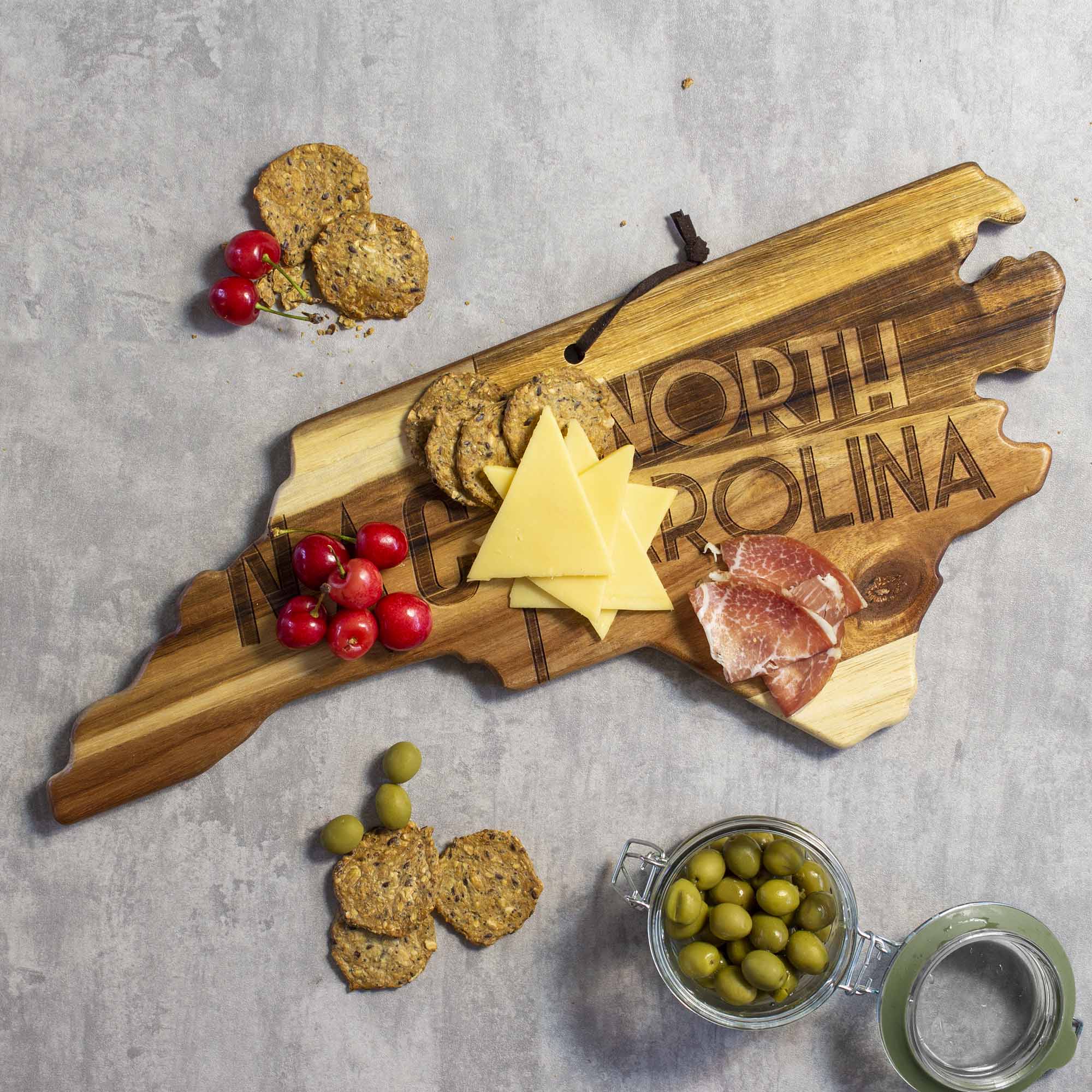 totally-bamboo-rock-branch-origins-series-north-carolina-cutting-board image 2
