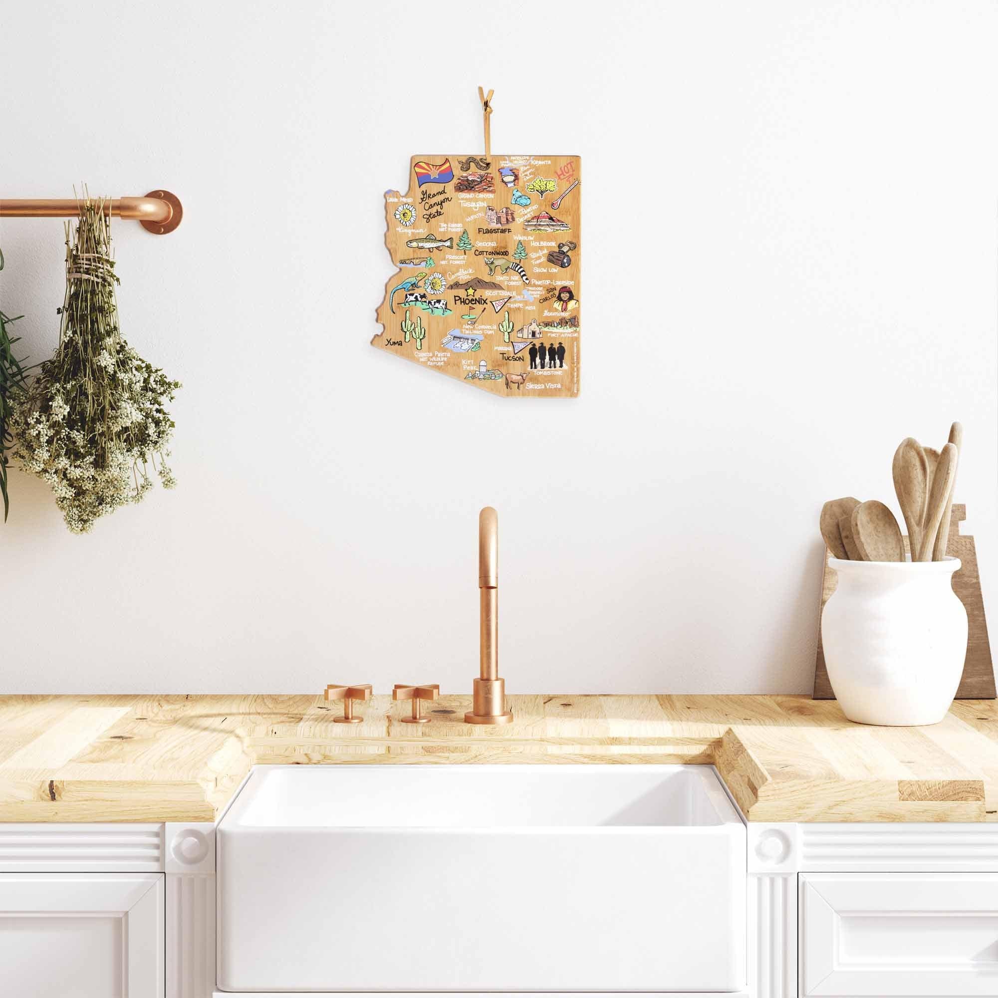 totally-bamboo-arizona-state-shaped-cutting-board-with-fish-kiss-artwork image 3