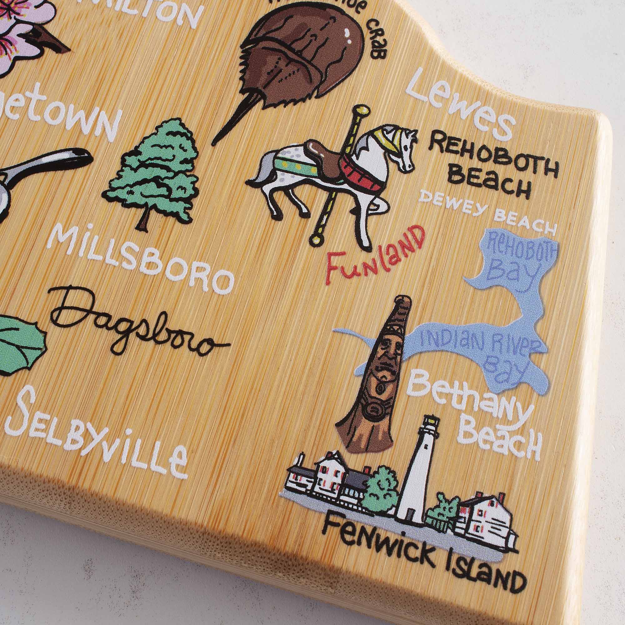 totally-bamboo-delaware-state-shaped-cutting-board-with-artwork-by-fish-kiss image 5