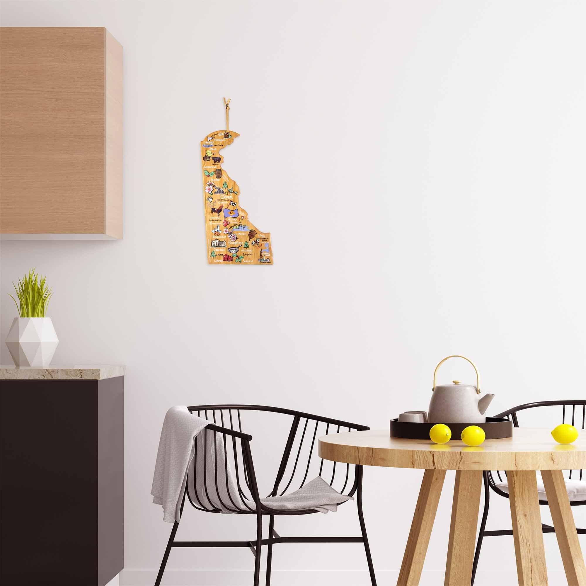 totally-bamboo-delaware-state-shaped-cutting-board-with-artwork-by-fish-kiss image 4