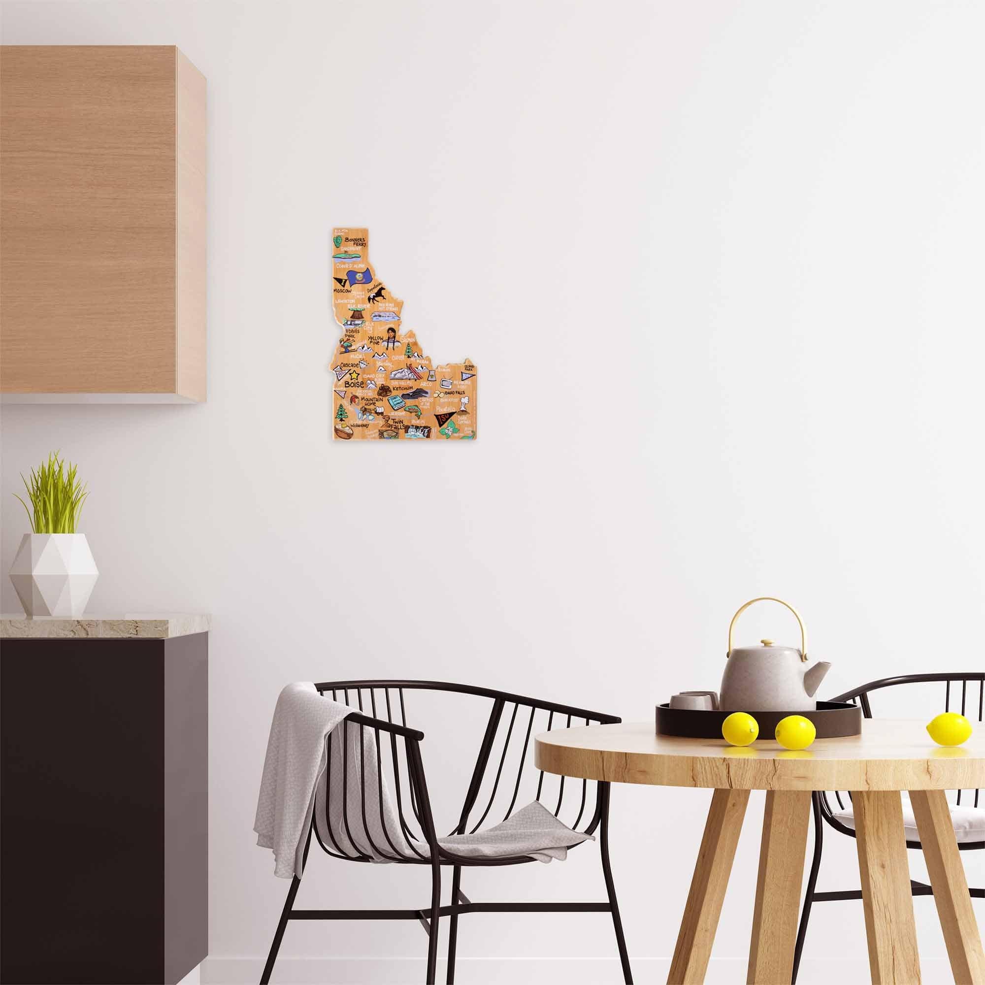 totally-bamboo-idaho-cutting-board-with-artwork-by-fish-kiss image 3