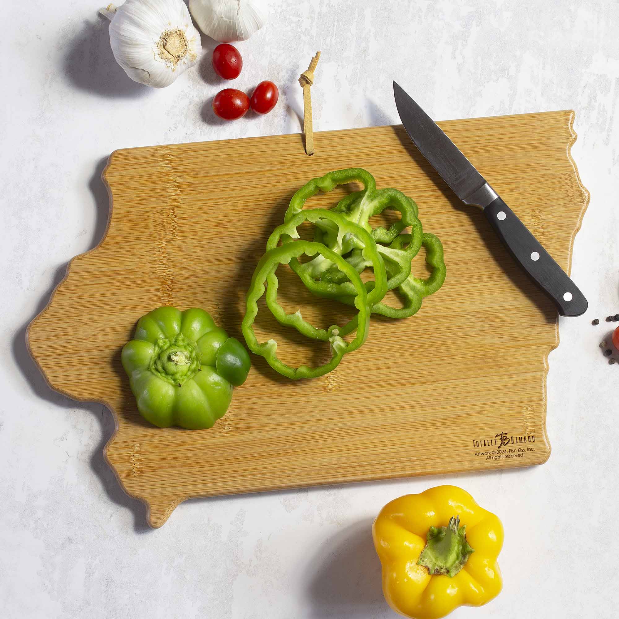 totally-bamboo-iowa-state-shaped-cutting-board-with-fish-kiss-artwork image 3