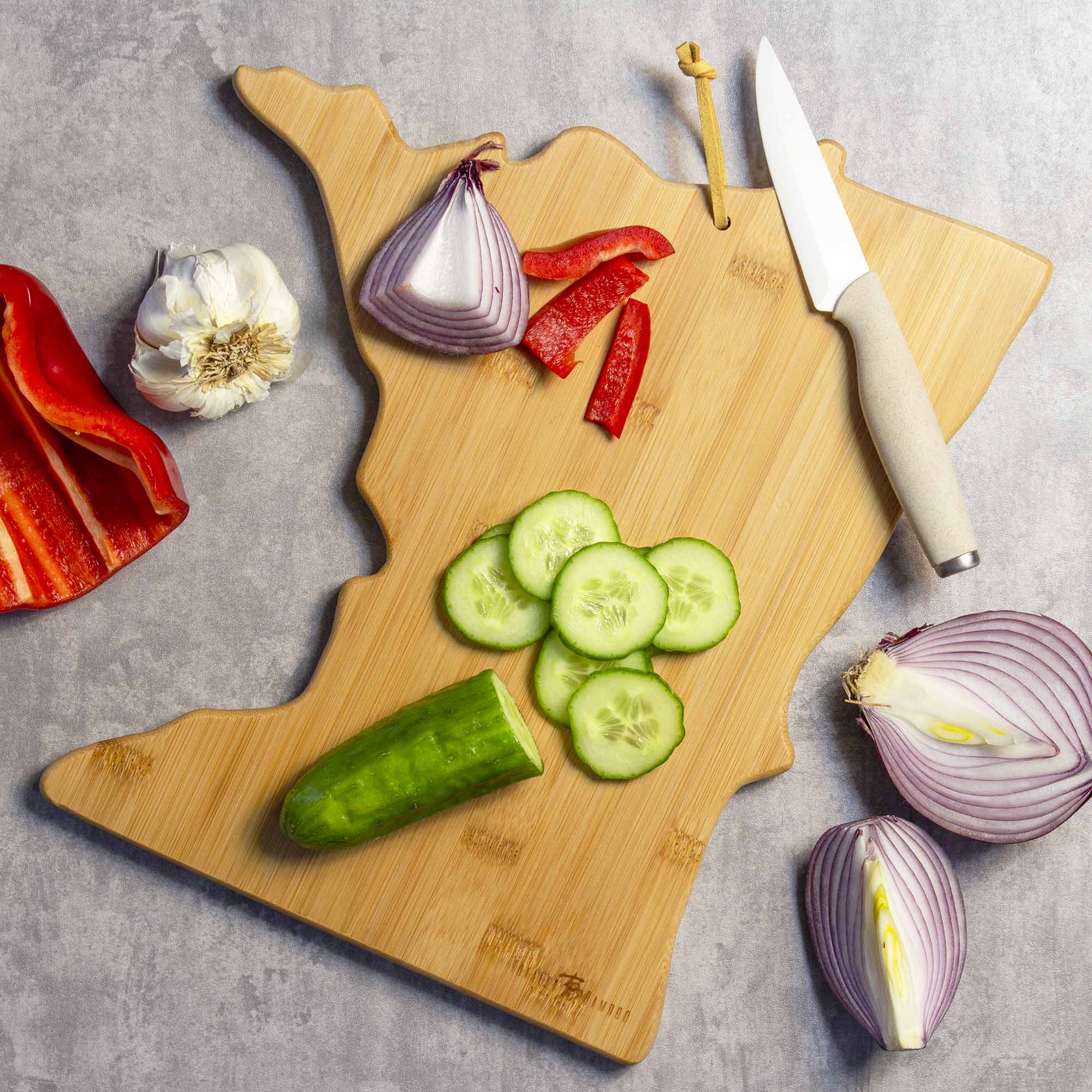totally-bamboo-minnesota-state-shaped-bamboo-cutting-serving-board-with-fish-kis image 4