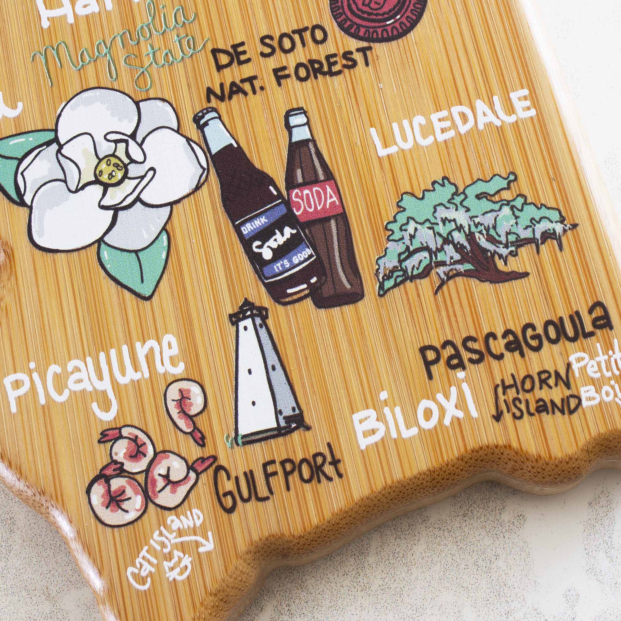 totally-bamboo-mississippi-cutting-board-with-artwork-by-fish-kiss image 6