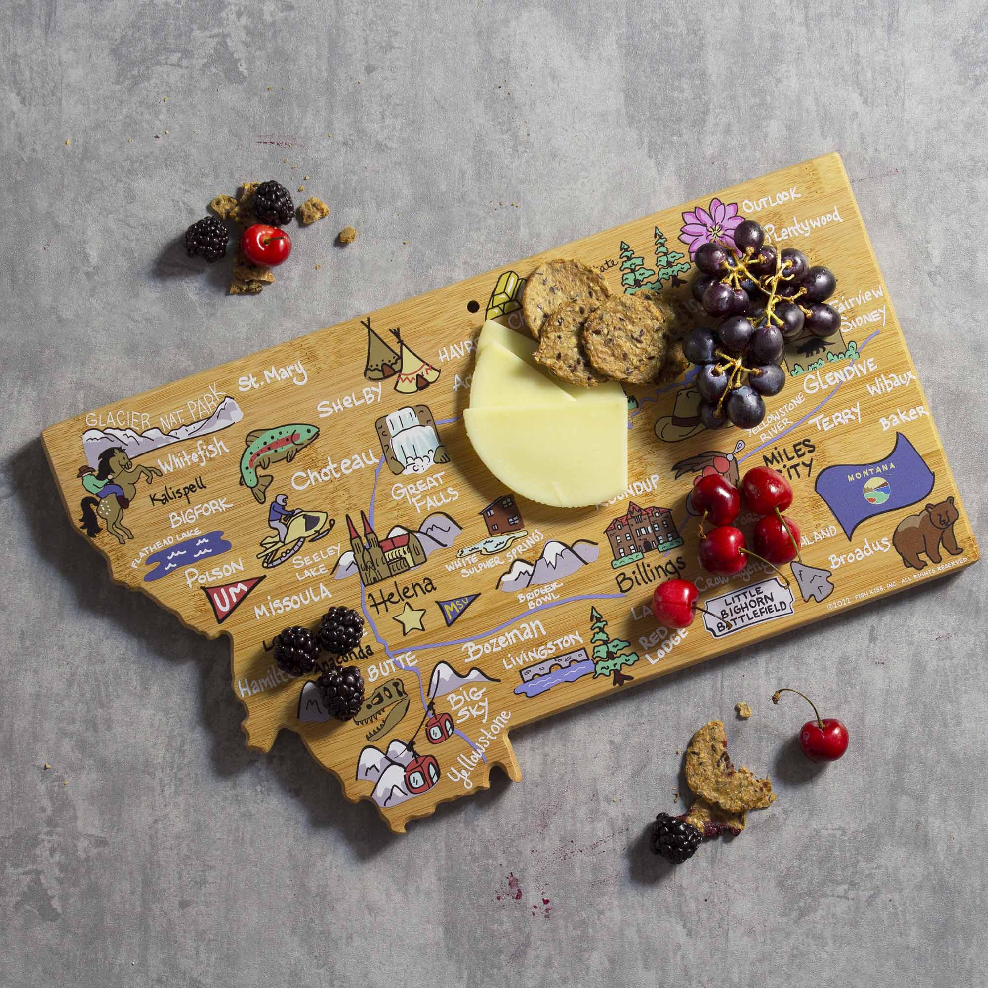 totally-bamboo-montana-state-shaped-cutting-board-with-fish-kiss-artwork-by-anne image 2