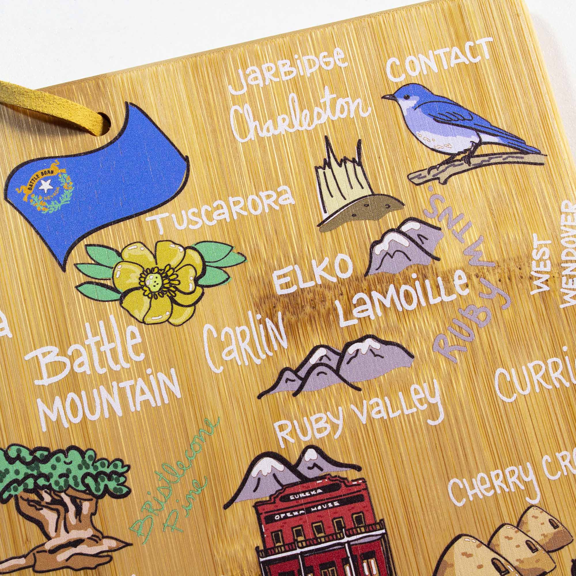 totally-bamboo-nevada-cutting-board-with-artwork-by-fish-kiss image 6