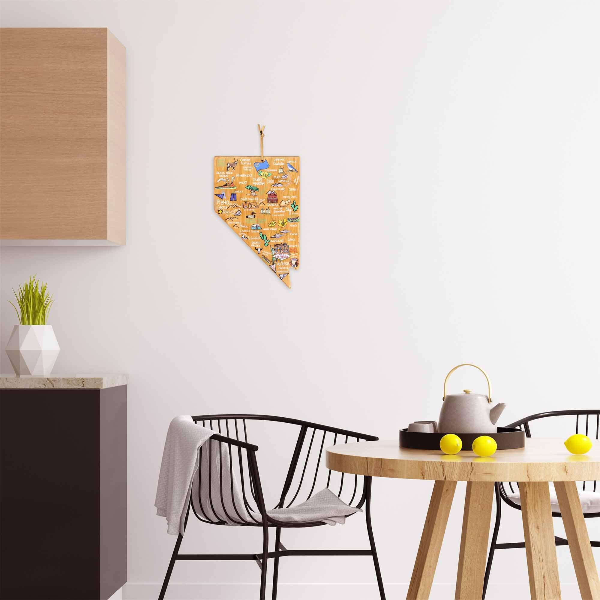 totally-bamboo-nevada-cutting-board-with-artwork-by-fish-kiss image 3